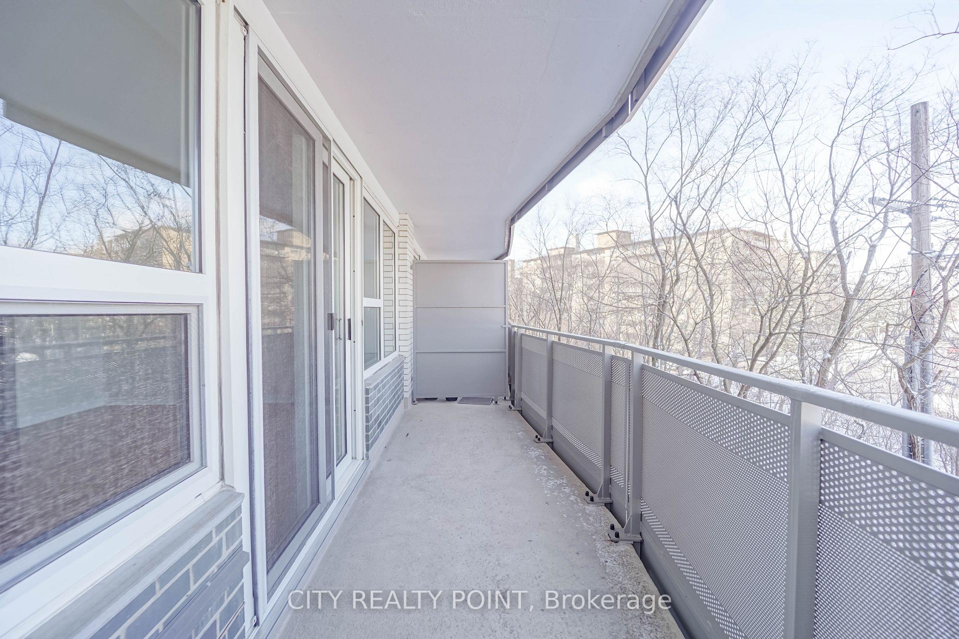 Photo 11 of Unit 510, 10 Shallmar Boulevard, Toronto, Forest Hill North — HOMEH