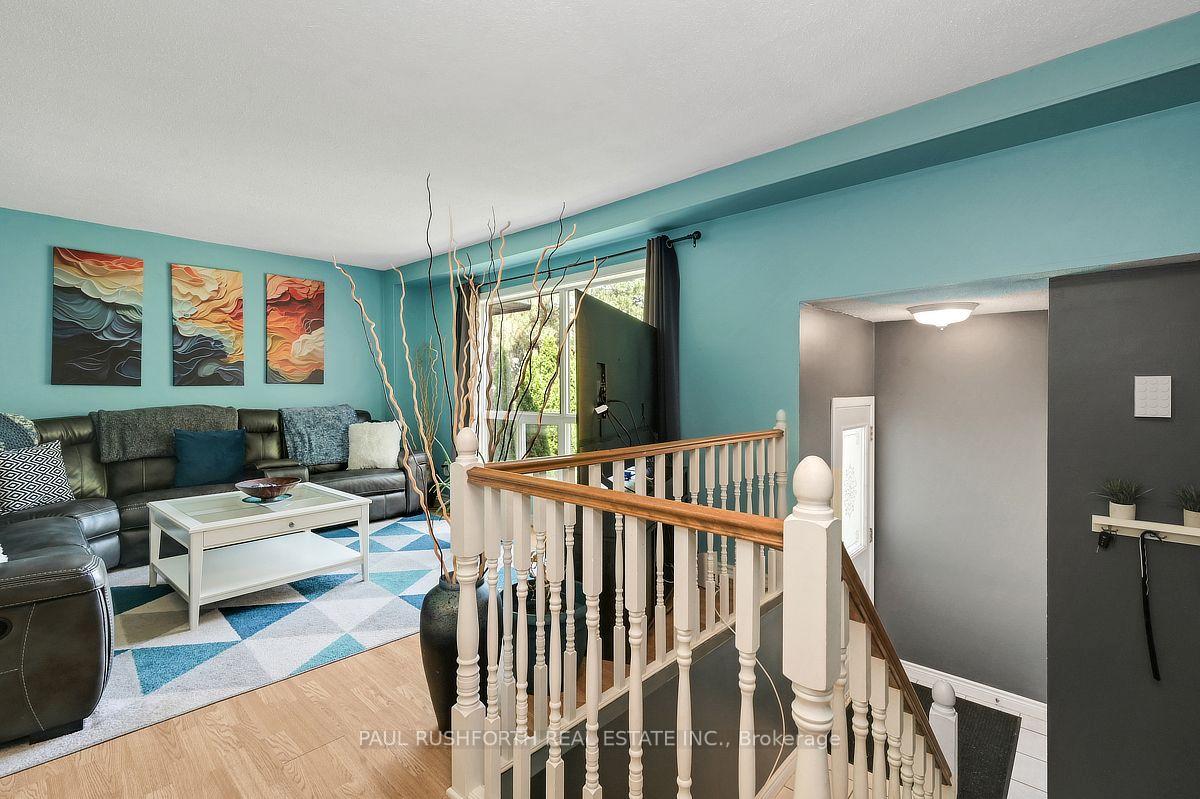 Photo 4 of Unit D, 5 Sonnet Crescent, Ottawa, Westcliffe Estates — HOMEH
