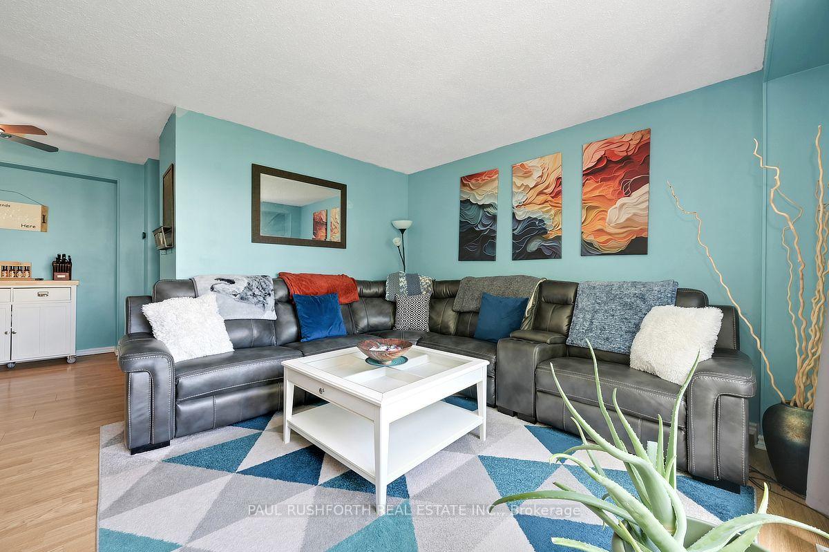 Photo 6 of Unit D, 5 Sonnet Crescent, Ottawa, Westcliffe Estates — HOMEH