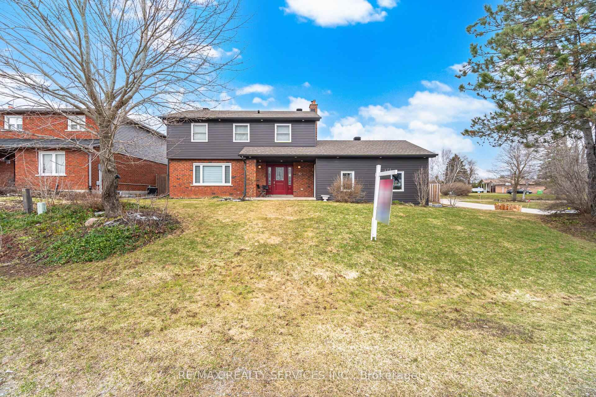 Photo 6 of 12 Pine Street, Erin — HOMEH