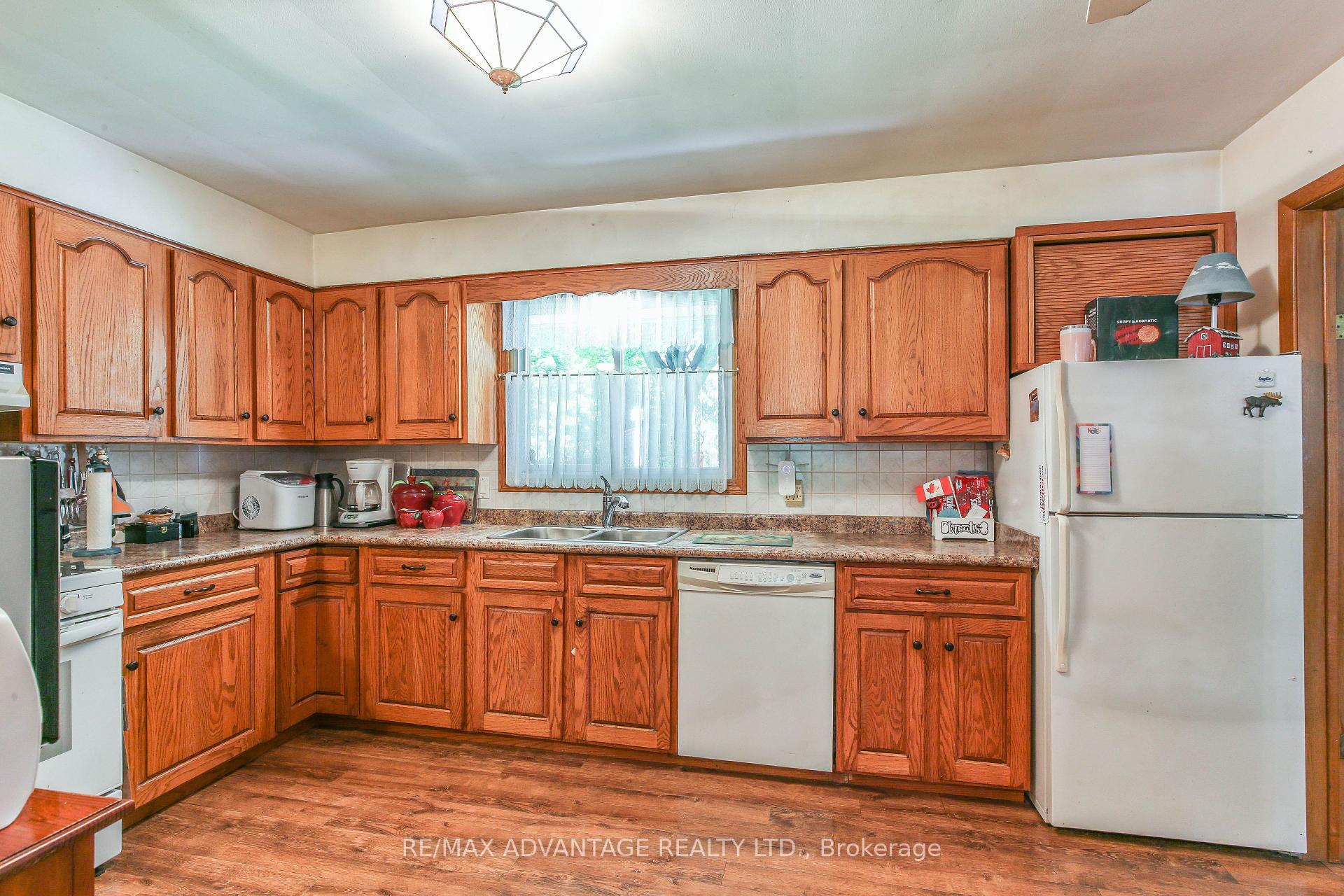 Photo 24 of 23617 Wellburn Road, Thames Centre, Wellburn — HOMEH