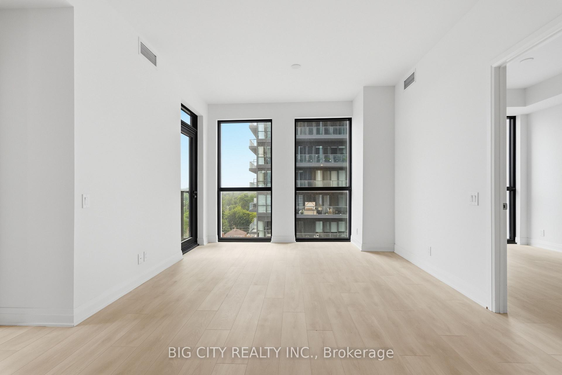 Photo 5 of Unit 1004, 25 Frederick Todd Way, Toronto, Thorncliffe Park — HOMEH