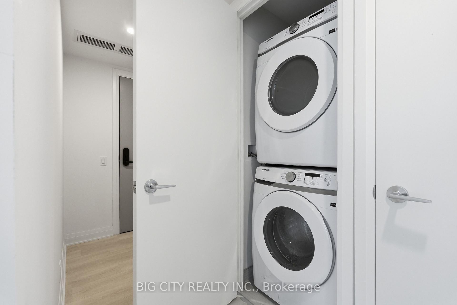Photo 24 of Unit 1004, 25 Frederick Todd Way, Toronto, Thorncliffe Park — HOMEH