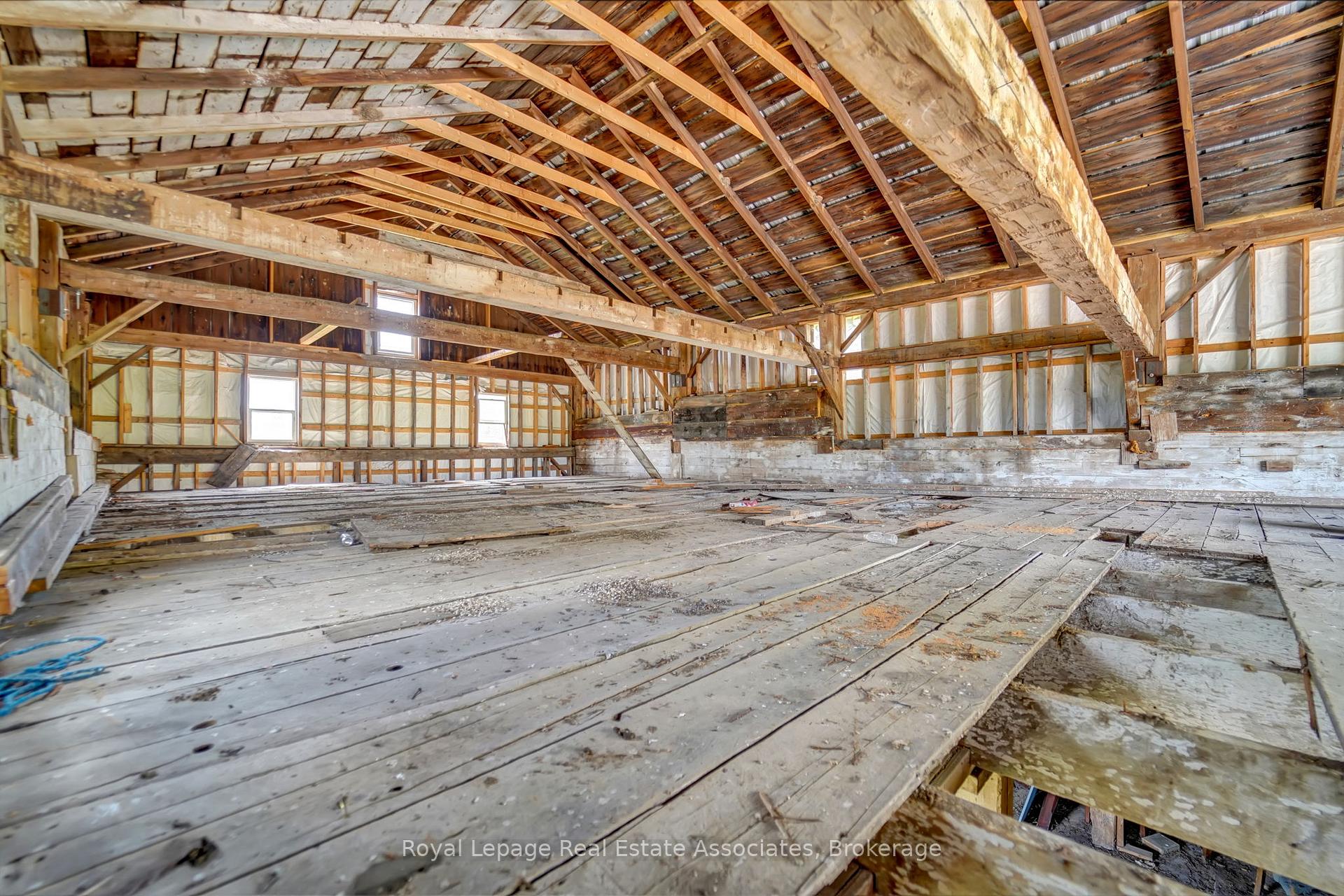 Photo 44 of 783 Highway 6 N, Hamilton, Rural Flamborough — HOMEH