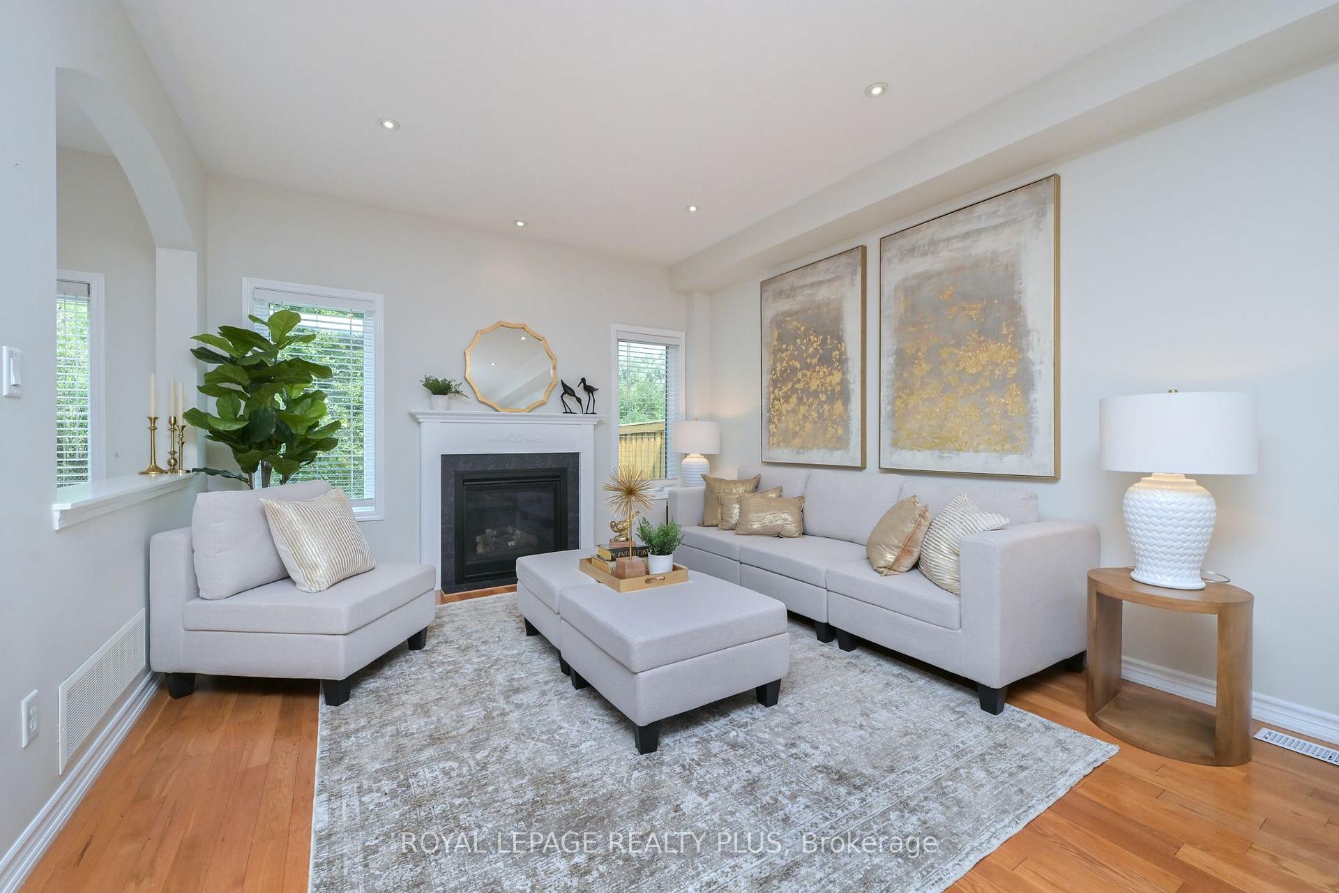 Photo 5 of 3083 Ferguson Drive, Burlington, Alton — HOMEH