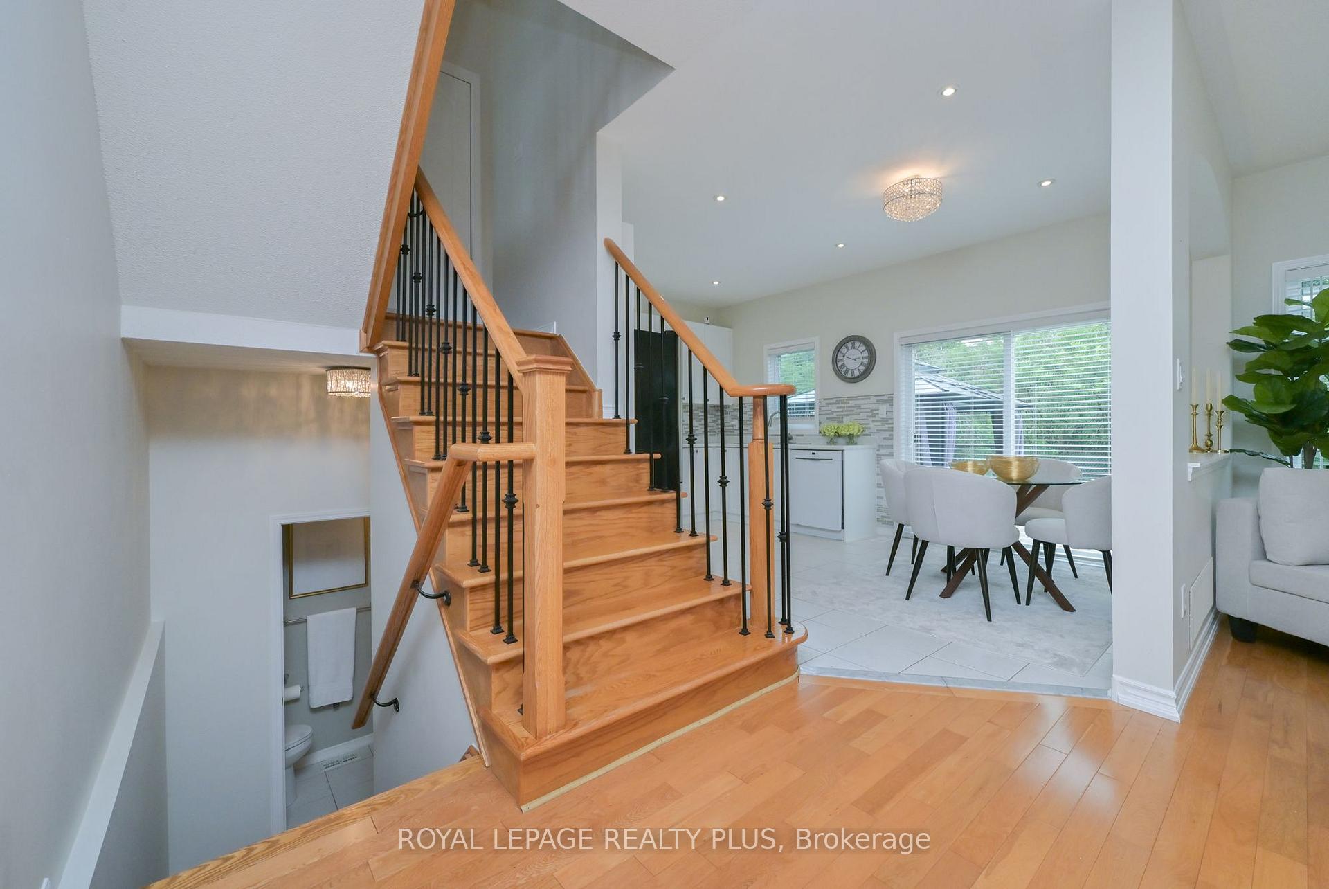 Photo 14 of 3083 Ferguson Drive, Burlington, Alton — HOMEH