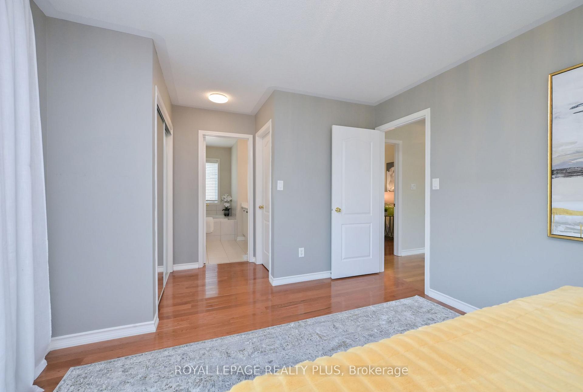 Photo 18 of 3083 Ferguson Drive, Burlington, Alton — HOMEH