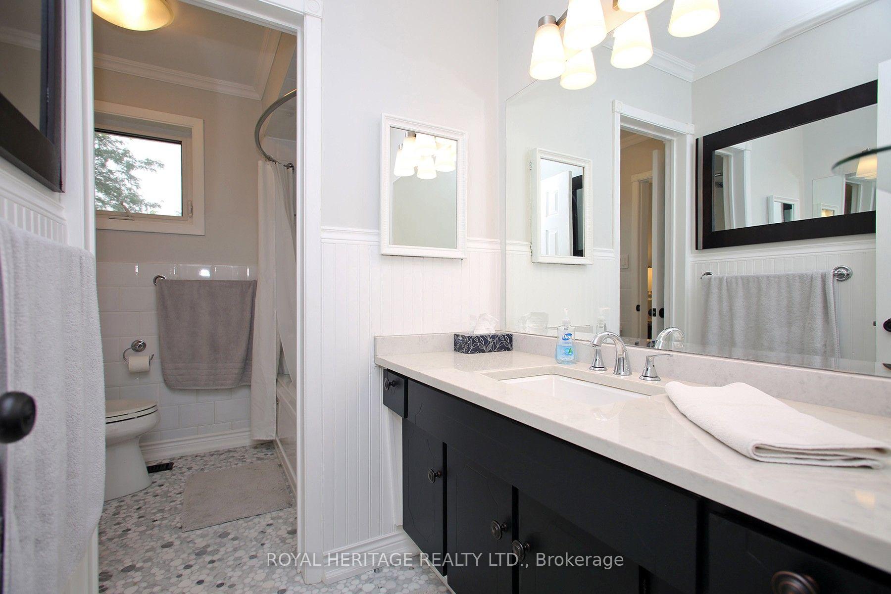 Photo 26 of 35 Langevin Crescent, Scarborough, Centennial Scarborough — HOMEH