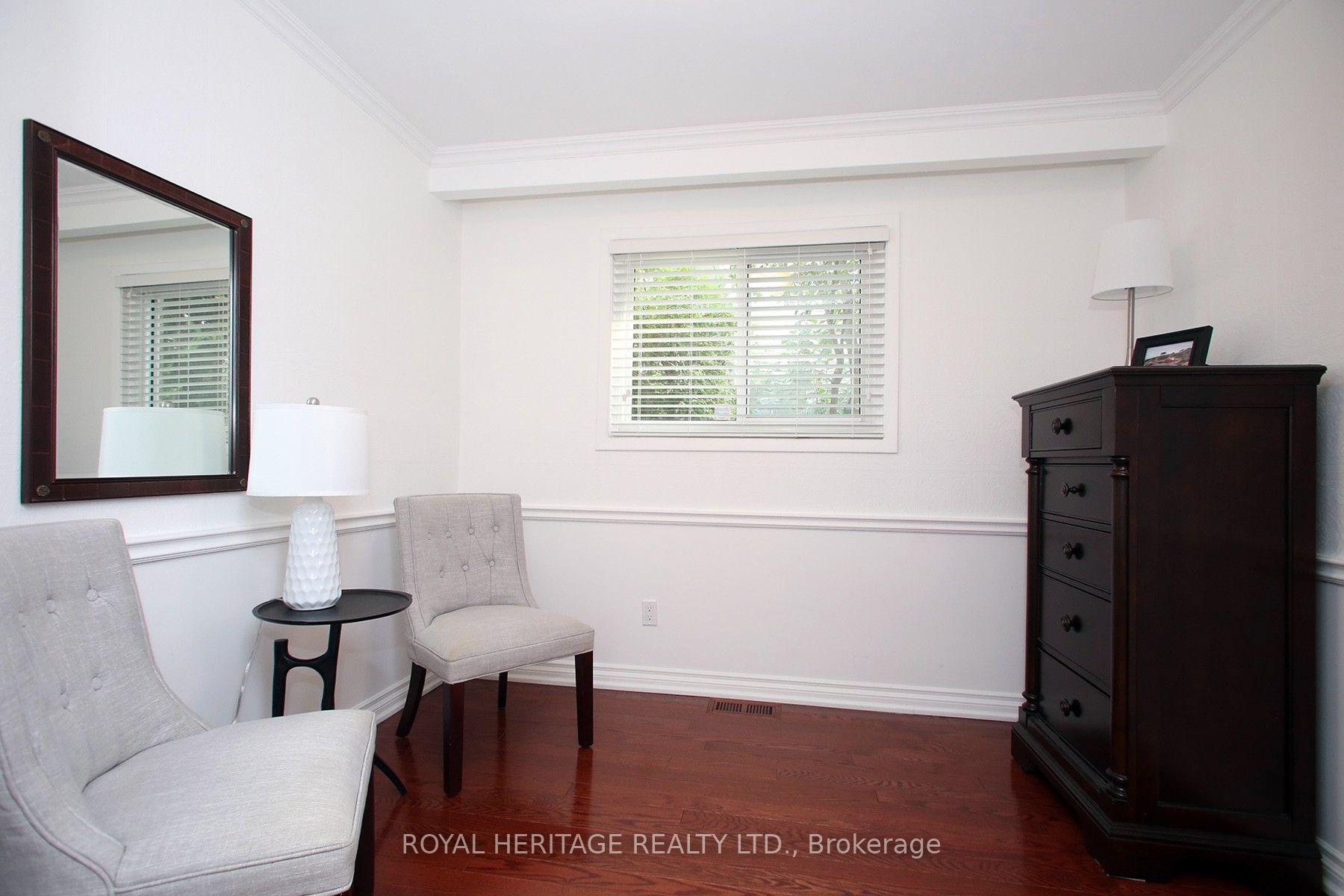 Photo 30 of 35 Langevin Crescent, Scarborough, Centennial Scarborough — HOMEH