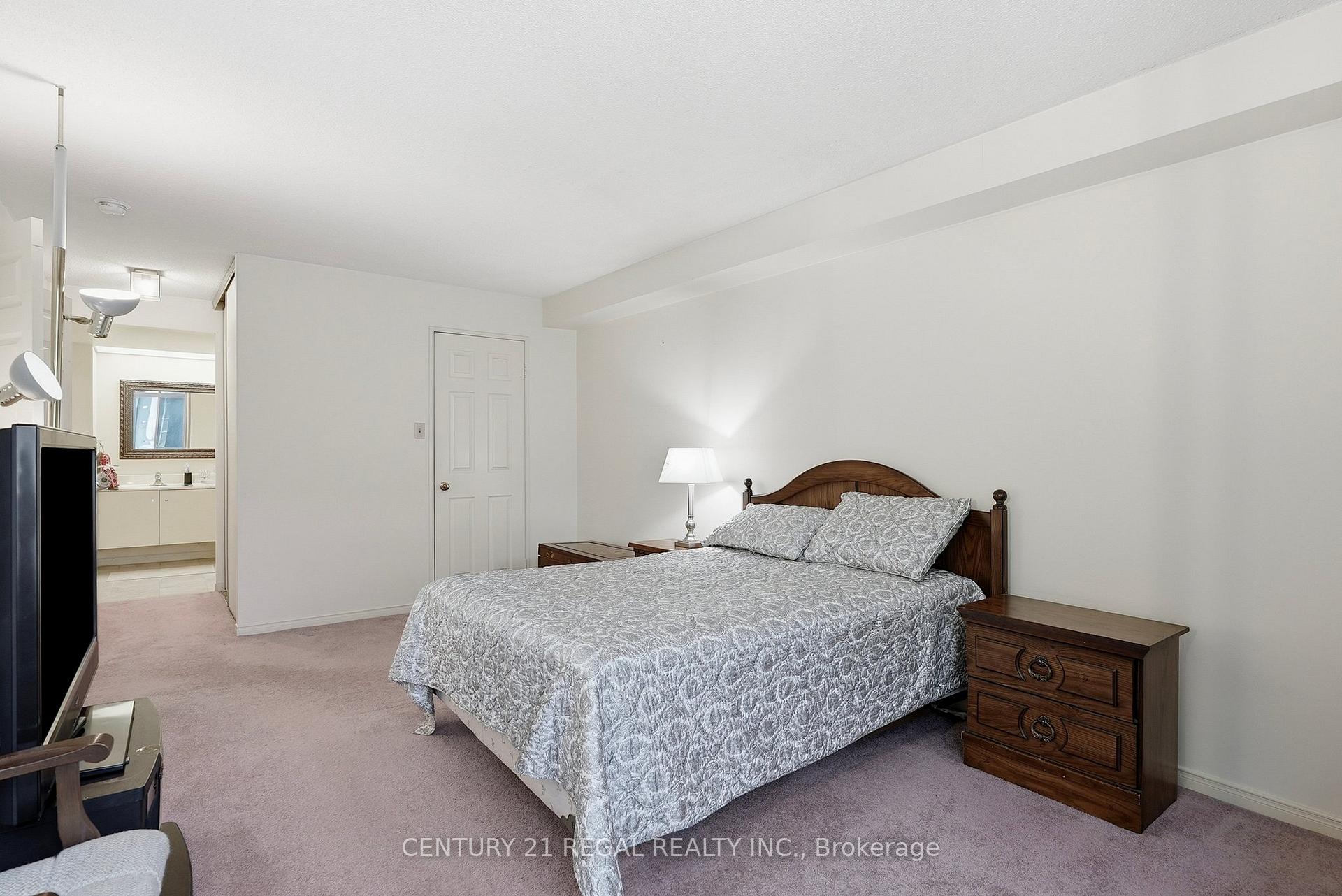 Photo 18 of Unit 306, 280 Simcoe Street, Toronto, Kensington-Chinatown — HOMEH