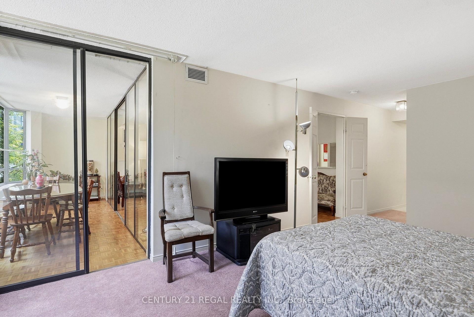 Photo 26 of Unit 306, 280 Simcoe Street, Toronto, Kensington-Chinatown — HOMEH