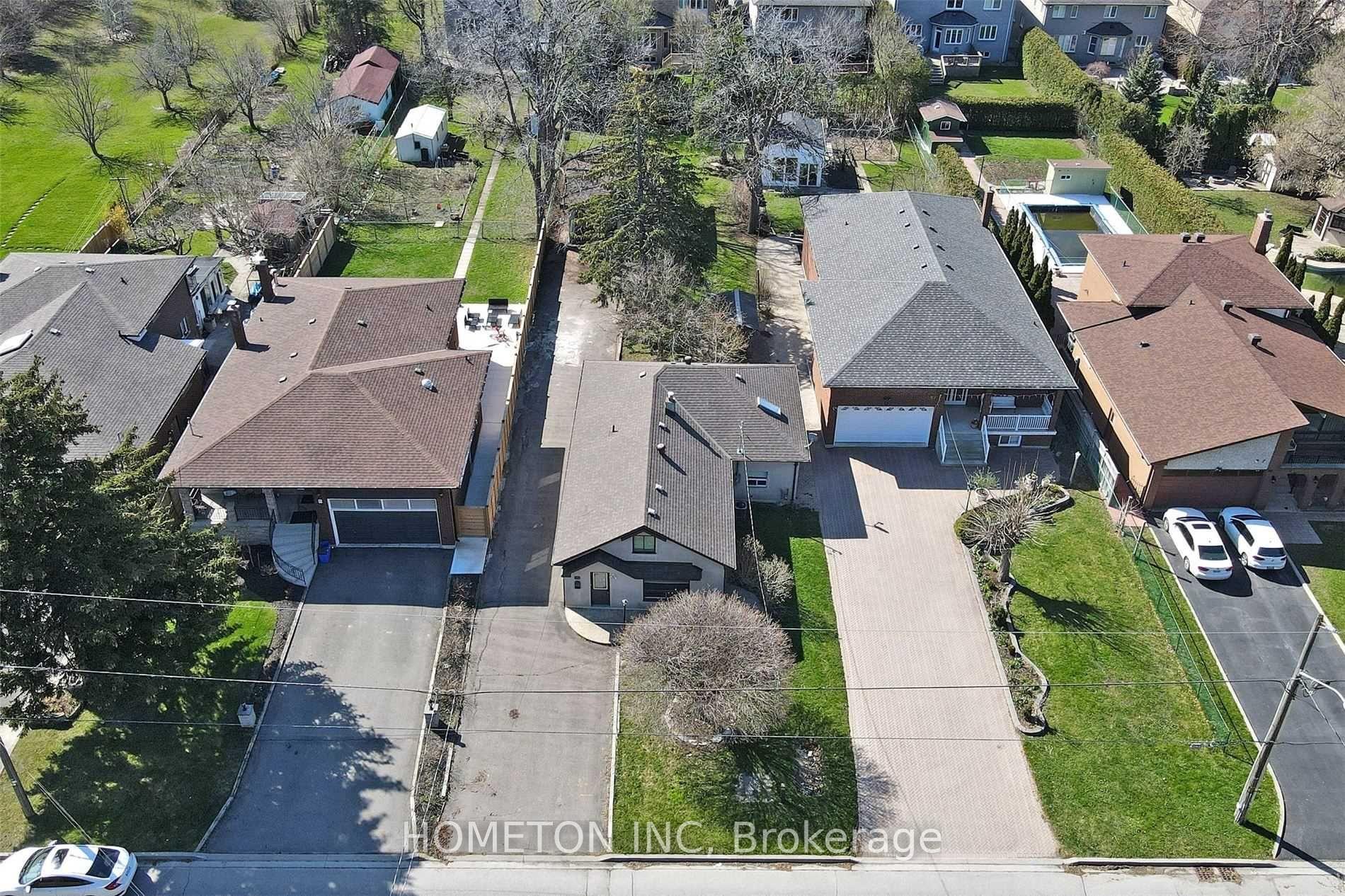Photo 2 of 95 Yongehurst Road, Richmond Hill, North Richvale — HOMEH