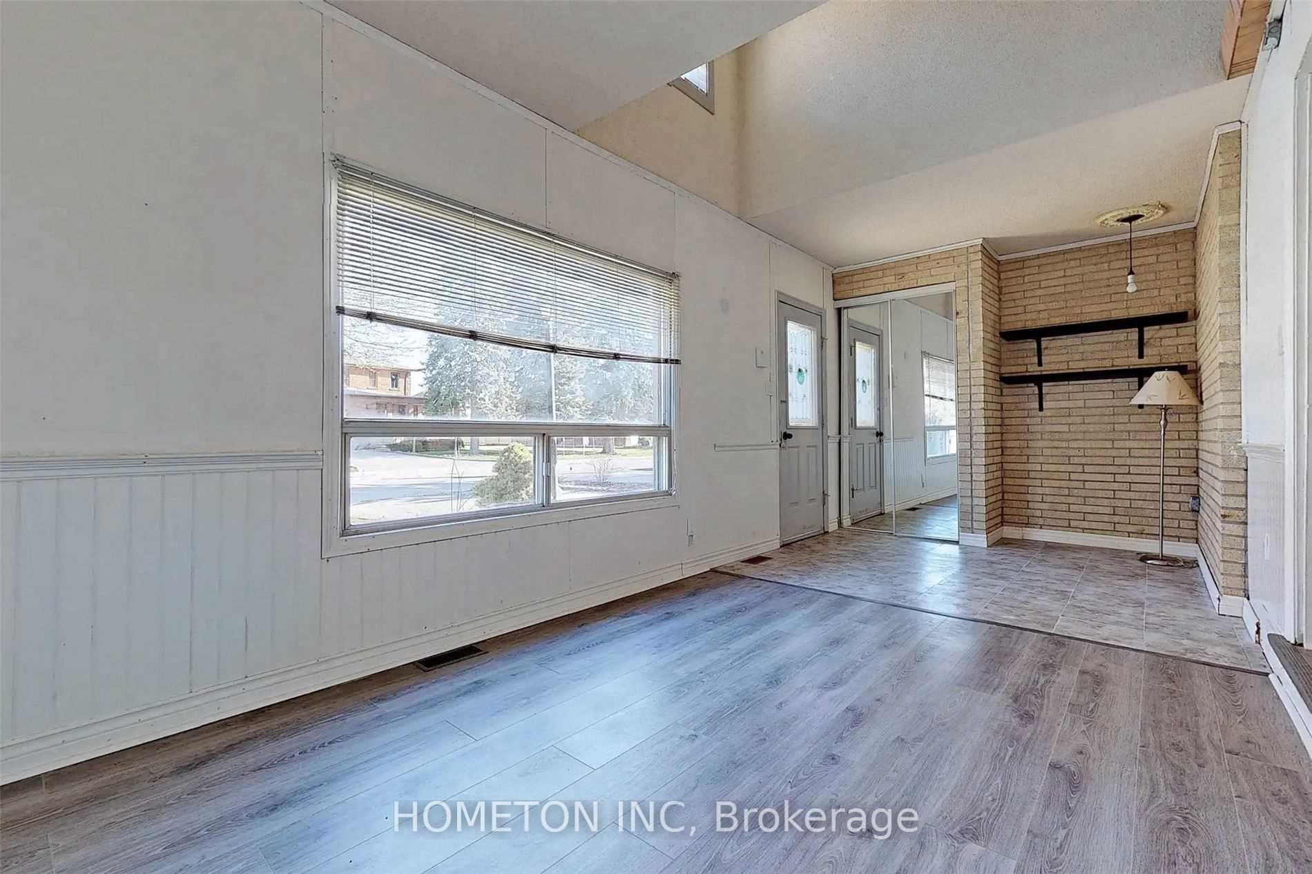 Photo 3 of 95 Yongehurst Road, Richmond Hill, North Richvale — HOMEH