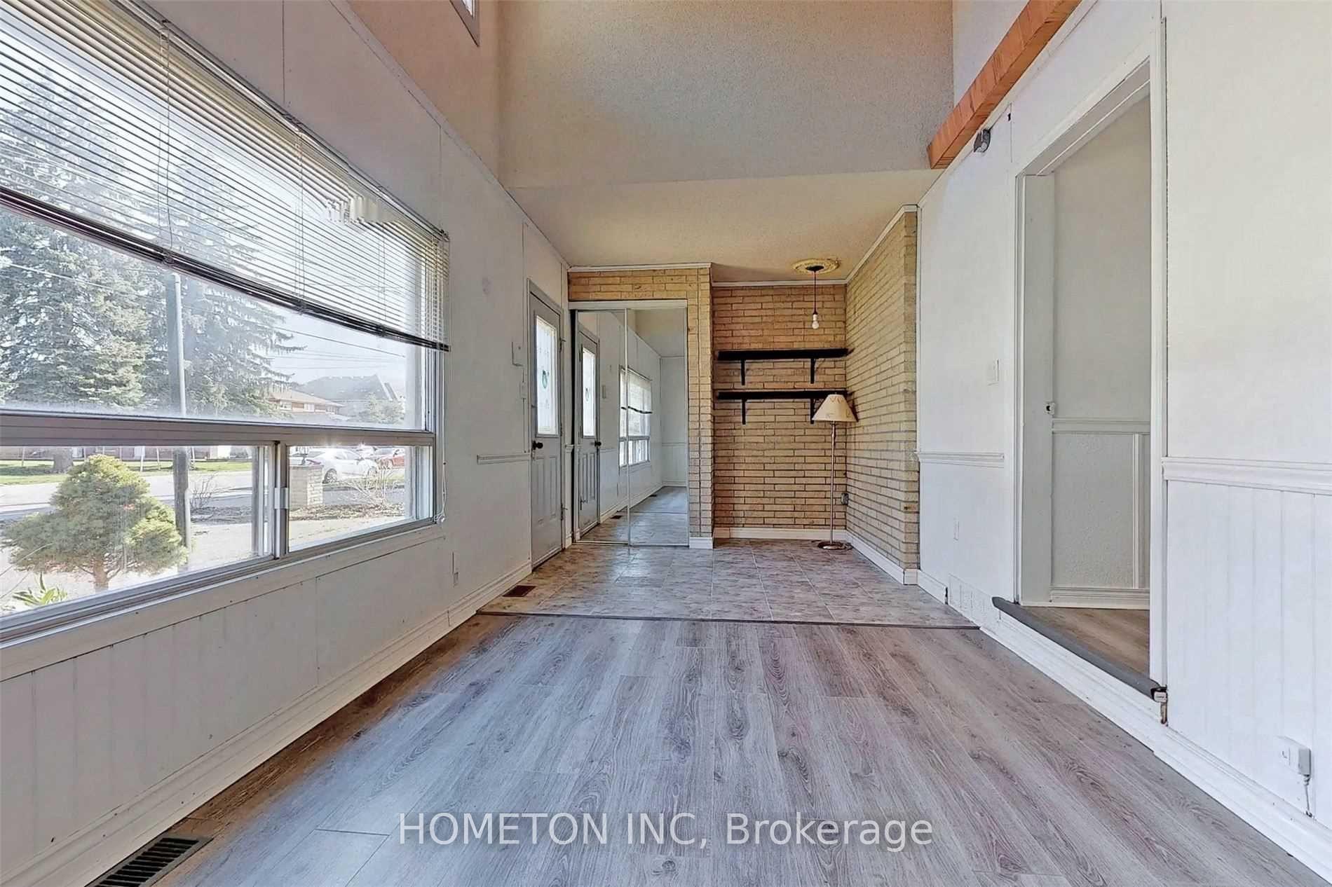 Photo 4 of 95 Yongehurst Road, Richmond Hill, North Richvale — HOMEH