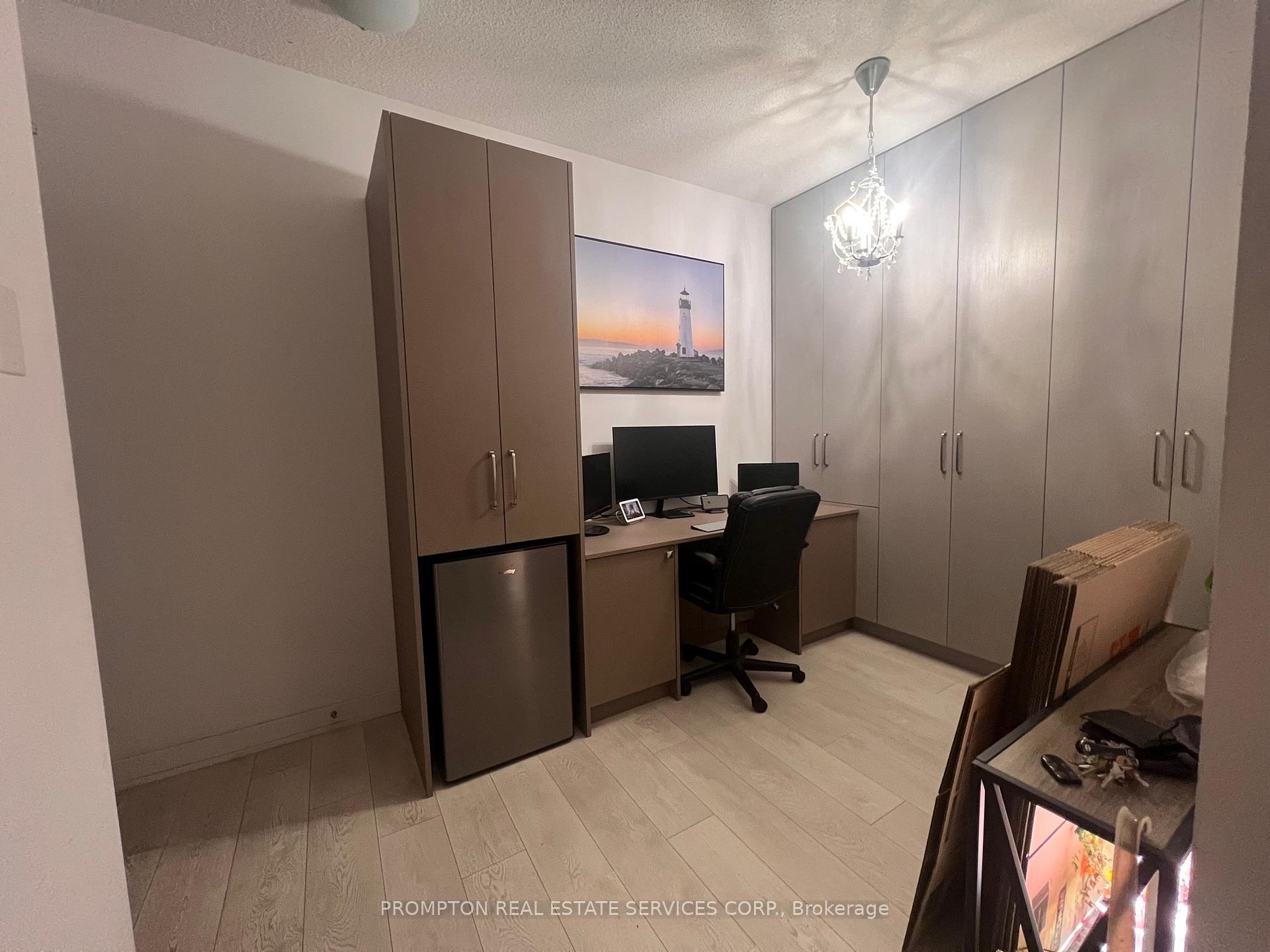 Photo 4 of Unit 3606, 2220 Lakeshore Boulevard W, Etobicoke, Mimico — HOMEH