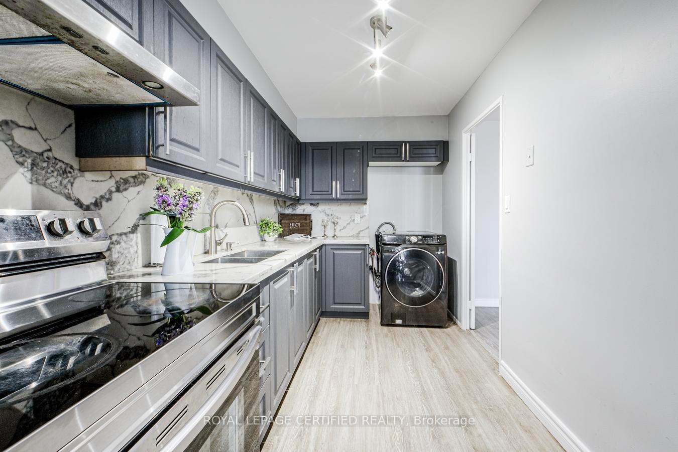 Photo 11 of Unit 1208, 1 Massey Square, Toronto, Crescent Town — HOMEH