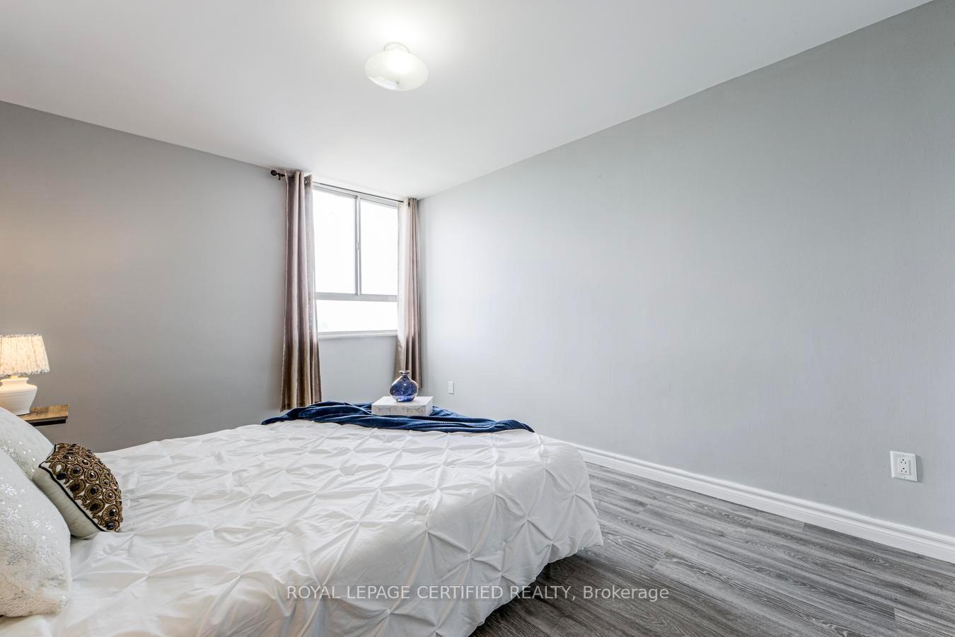Photo 19 of Unit 1208, 1 Massey Square, Toronto, Crescent Town — HOMEH