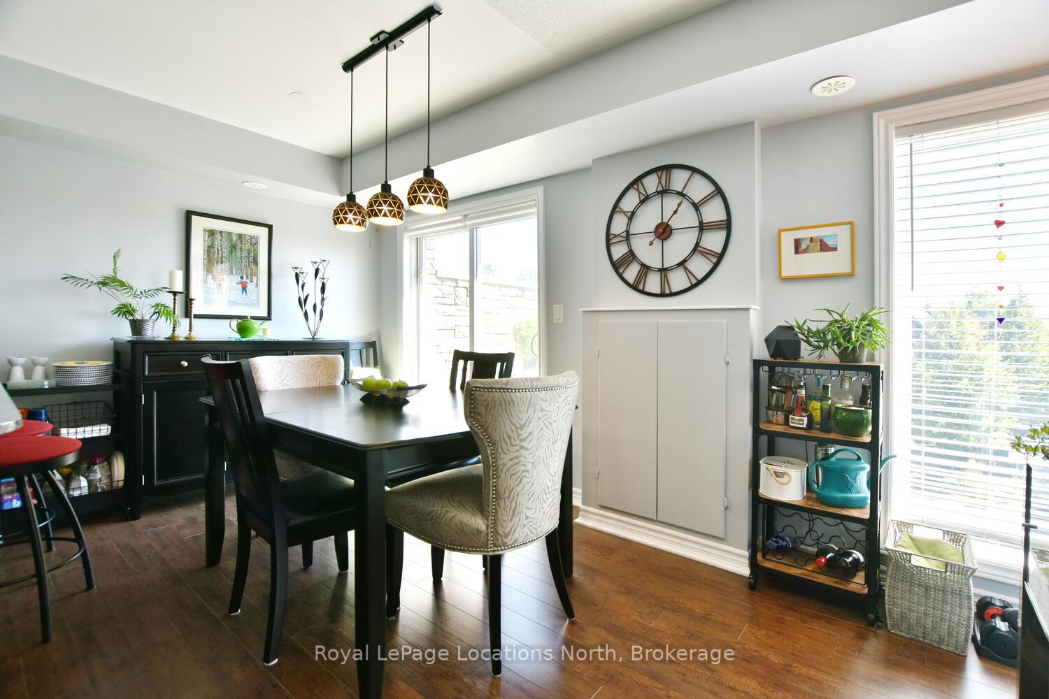 Photo 10 of 30 Joseph Trail, Collingwood — HOMEH