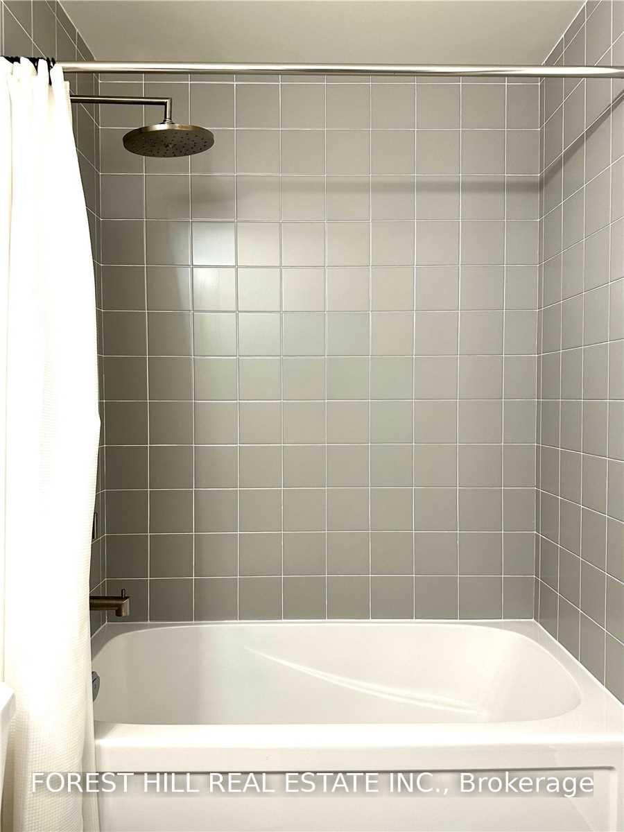 Photo 5 of Unit 409, 430 Roncesvalles Avenue, Toronto, High Park-Swansea — HOMEH