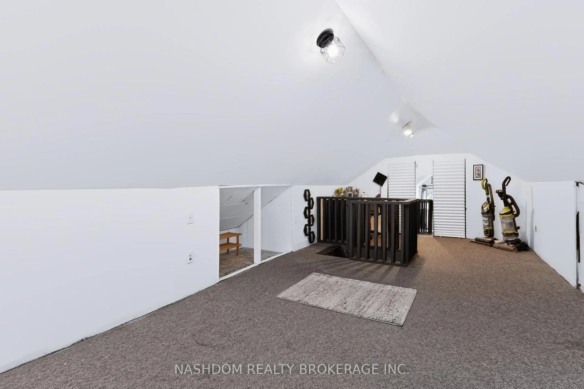 Photo 41 of 703 Brighton Avenue, Hamilton, Parkview — HOMEH