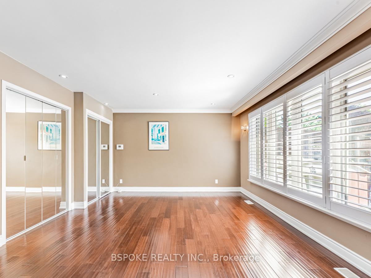 Photo 8 of Unit Upper, 252 Thistle Down Boulevard, Etobicoke, Thistletown-Beaumonde Heights — HOMEH