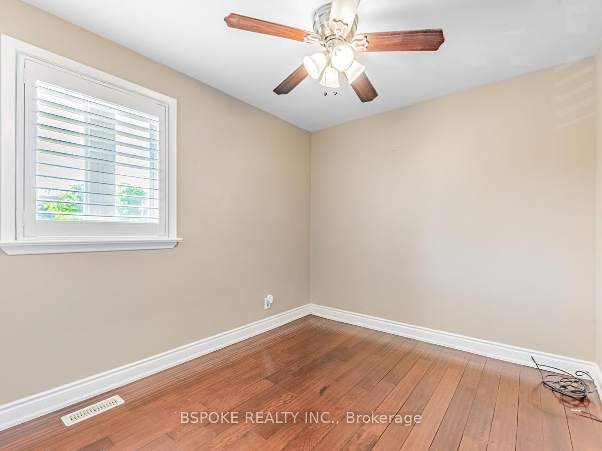 Photo 20 of Unit Upper, 252 Thistle Down Boulevard, Etobicoke, Thistletown-Beaumonde Heights — HOMEH