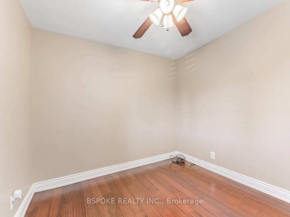 Photo 21 of Unit Upper, 252 Thistle Down Boulevard, Etobicoke, Thistletown-Beaumonde Heights — HOMEH