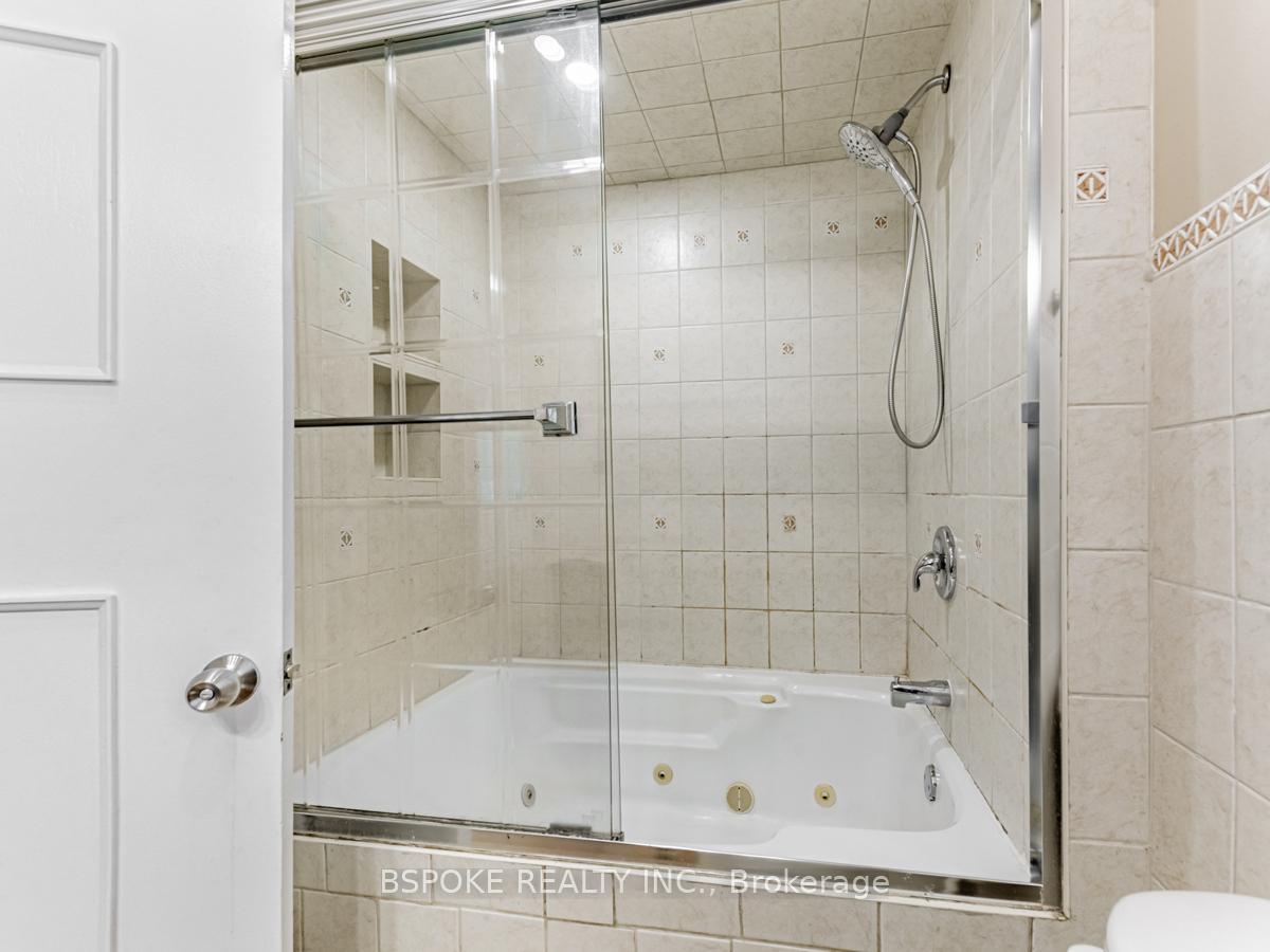 Photo 25 of Unit Upper, 252 Thistle Down Boulevard, Etobicoke, Thistletown-Beaumonde Heights — HOMEH