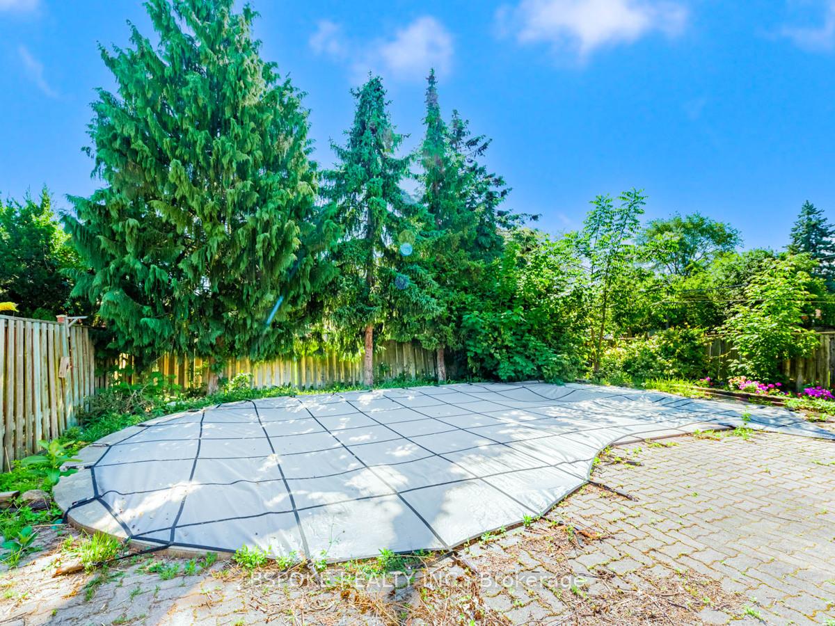Photo 28 of Unit Upper, 252 Thistle Down Boulevard, Etobicoke, Thistletown-Beaumonde Heights — HOMEH