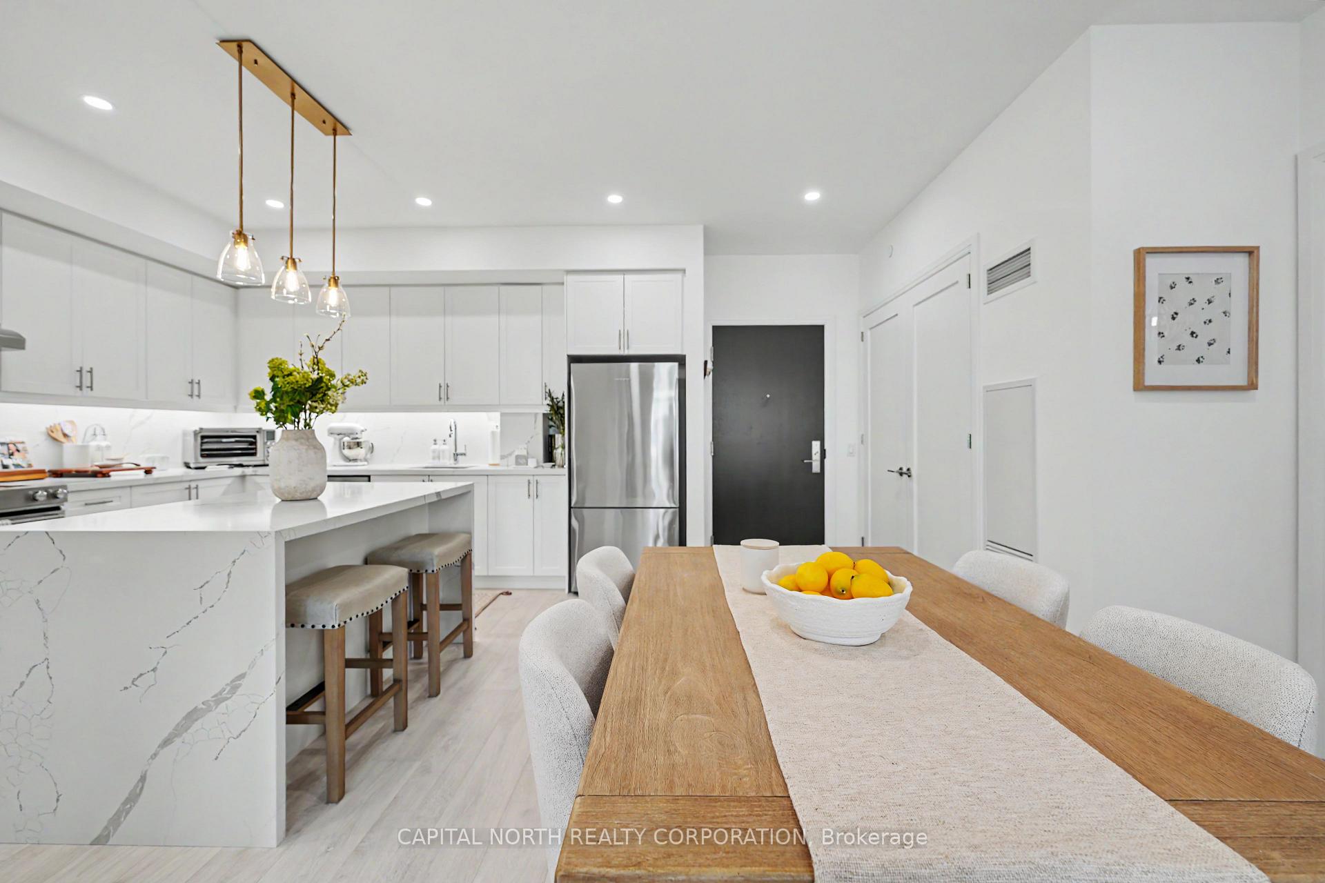 Photo 4 of Unit 703, 9000 Jane Street, Vaughan, Vellore Village — HOMEH