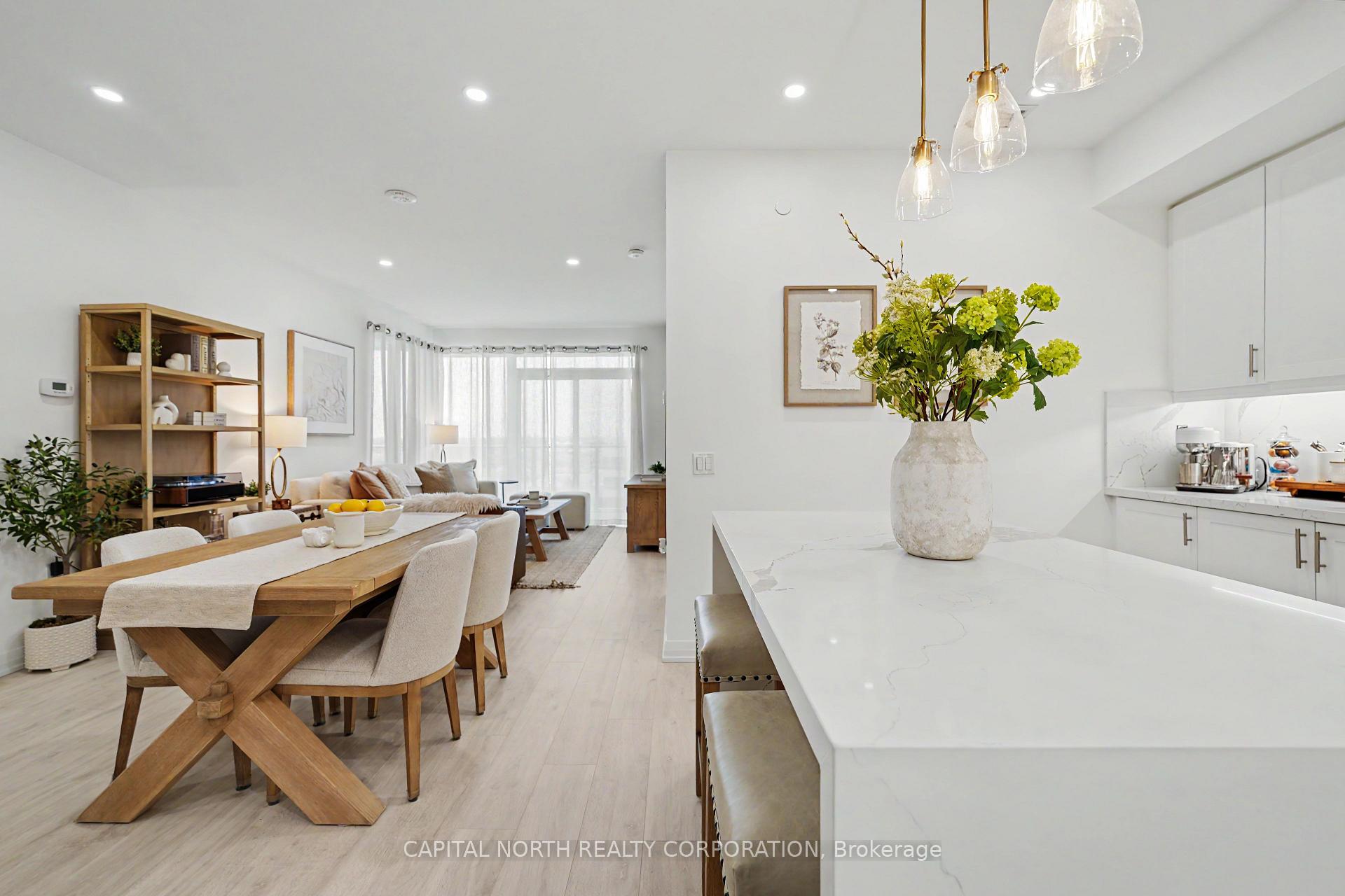 Photo 9 of Unit 703, 9000 Jane Street, Vaughan, Vellore Village — HOMEH