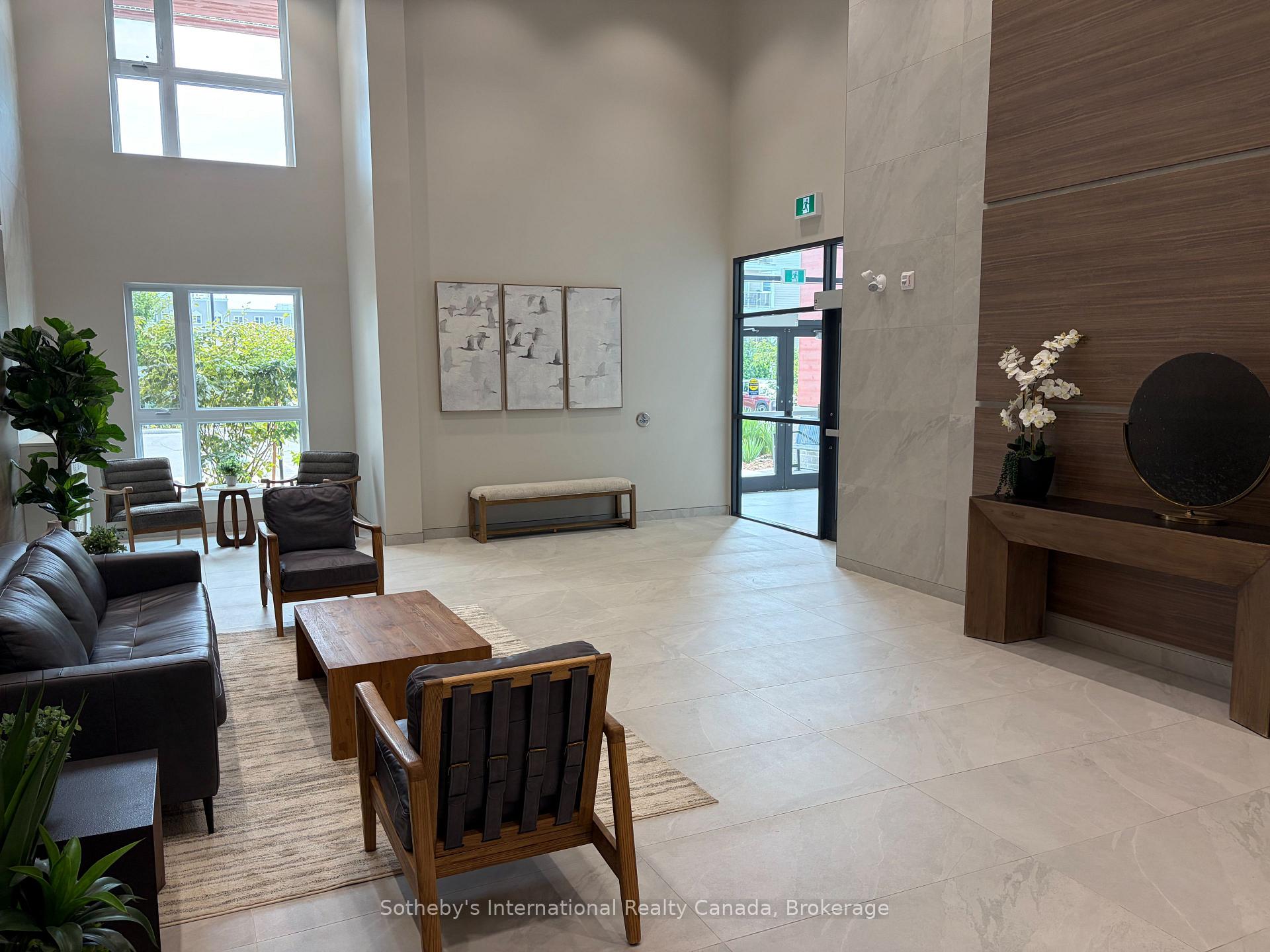 Photo 13 of 4 Kimberly Lane, Collingwood — HOMEH