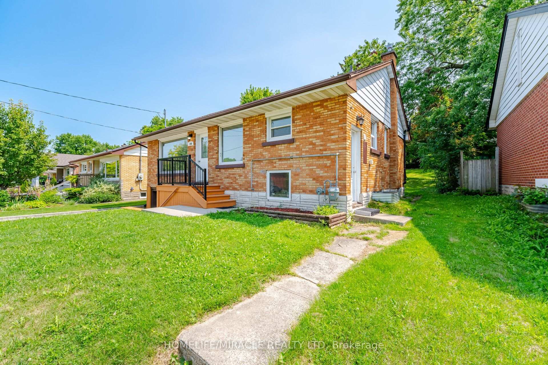 Photo 3 of 199 Allen Street E, Waterloo, Uptown Waterloo — HOMEH