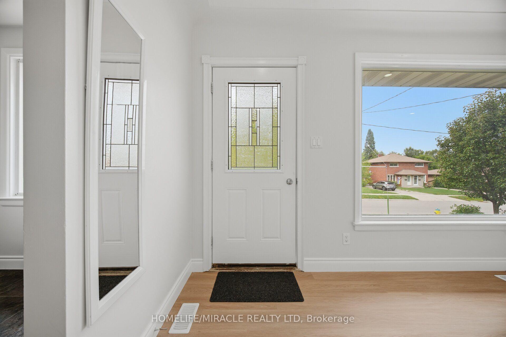 Photo 5 of 199 Allen Street E, Waterloo, Uptown Waterloo — HOMEH