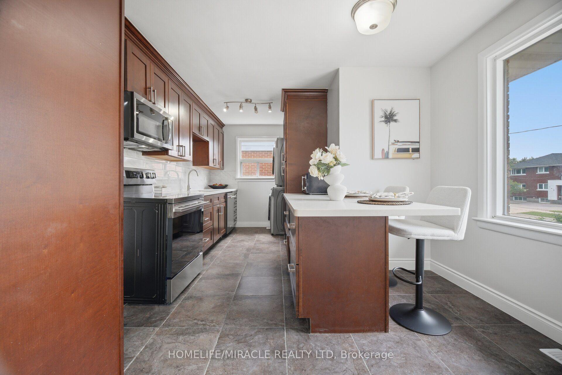 Photo 10 of 199 Allen Street E, Waterloo, Uptown Waterloo — HOMEH