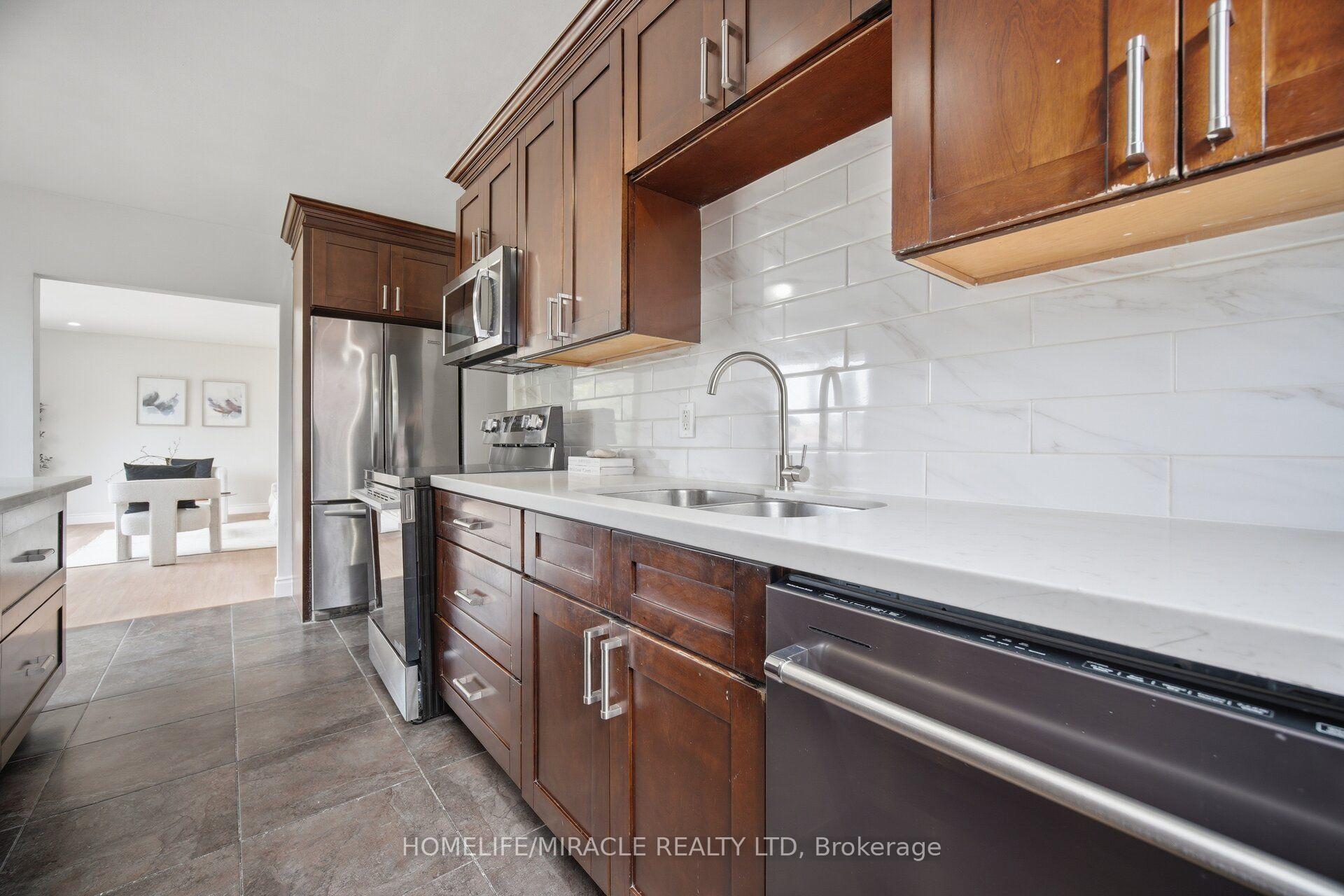 Photo 14 of 199 Allen Street E, Waterloo, Uptown Waterloo — HOMEH