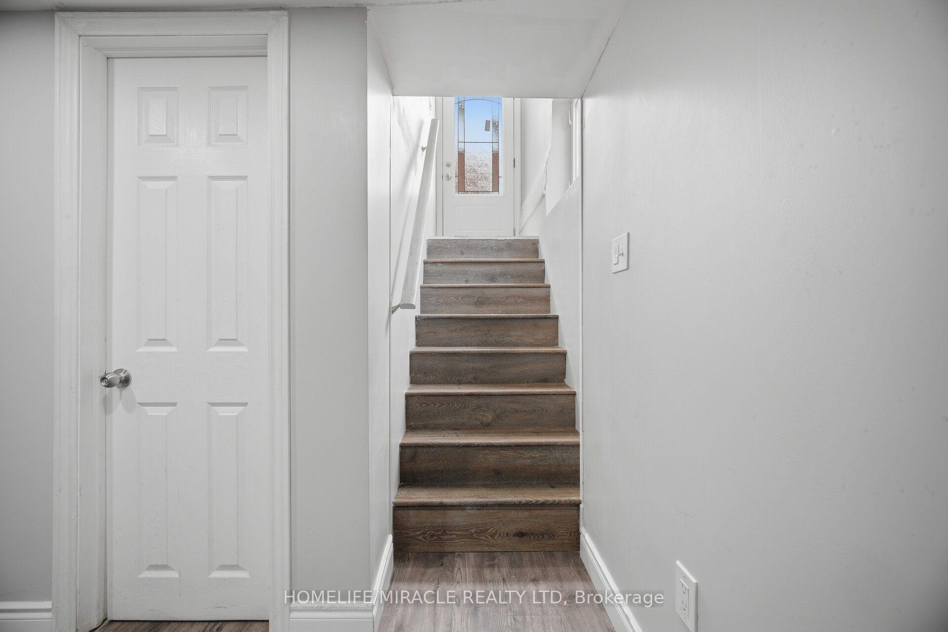 Photo 32 of 199 Allen Street E, Waterloo, Uptown Waterloo — HOMEH