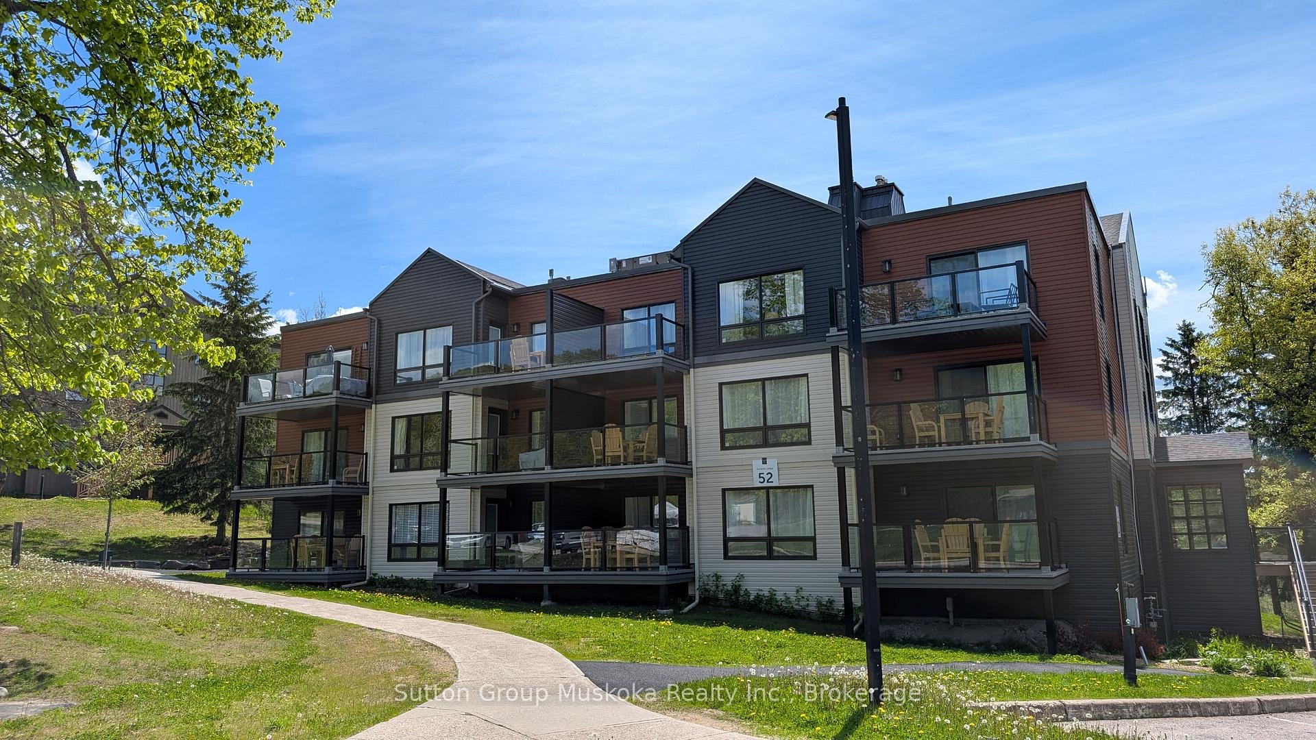 Photo 2 of Unit 52-305, 1235 Deerhurst Drive, Huntsville, Chaffey — HOMEH
