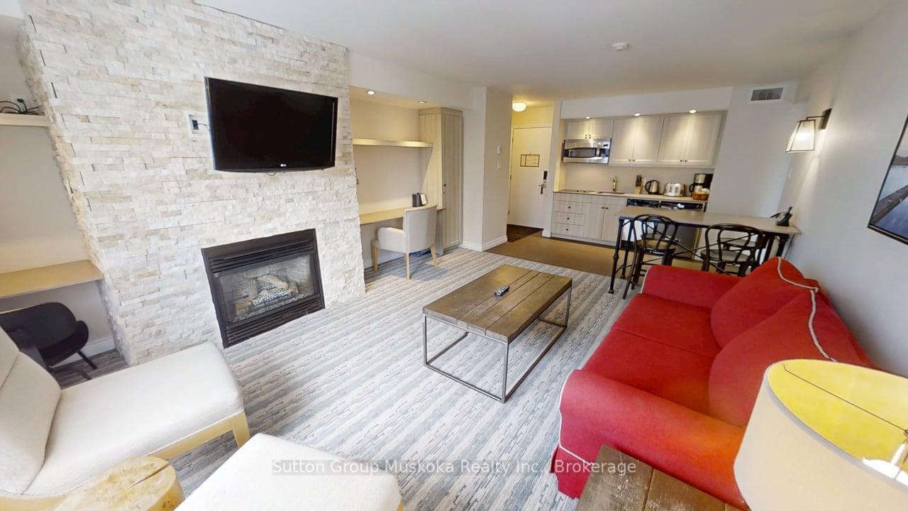 Photo 4 of Unit 52-305, 1235 Deerhurst Drive, Huntsville, Chaffey — HOMEH
