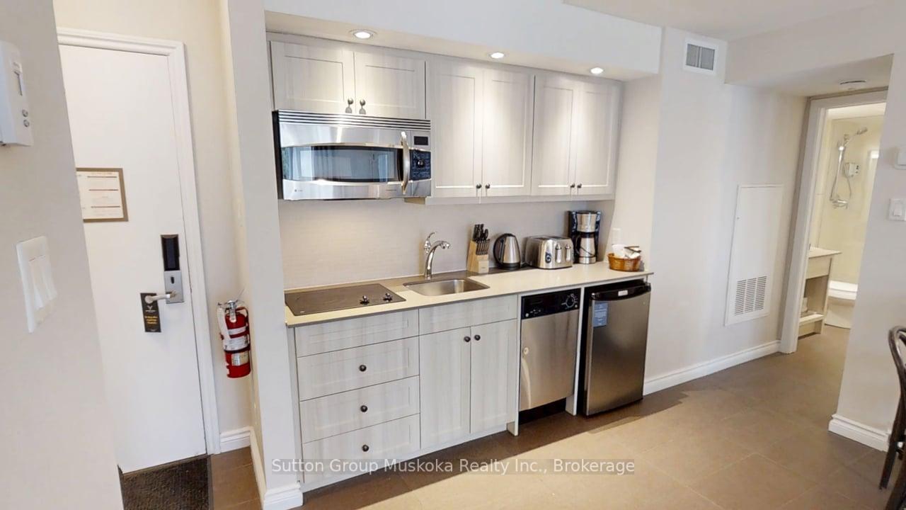 Photo 7 of Unit 52-305, 1235 Deerhurst Drive, Huntsville, Chaffey — HOMEH