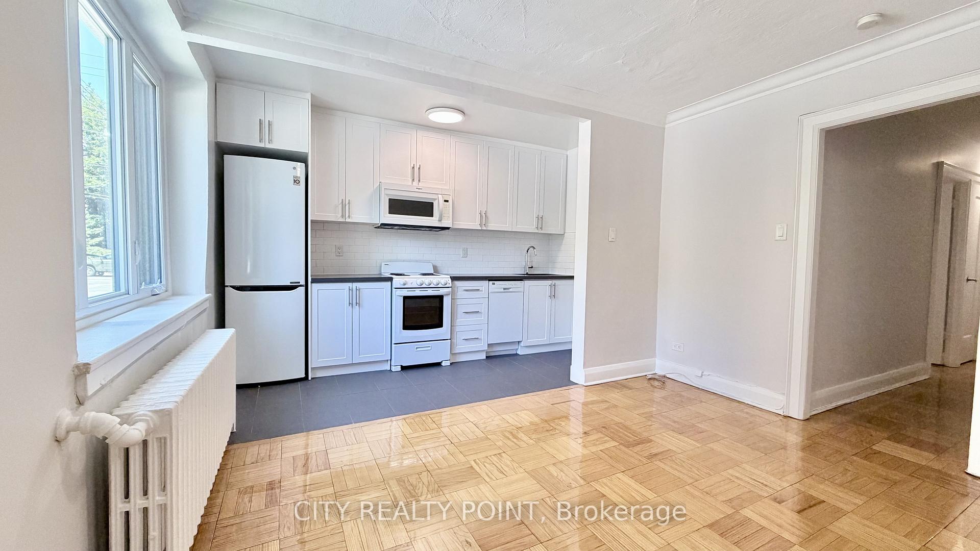 Photo 1 of Unit 218, 396 Avenue Road, Toronto, Casa Loma — HOMEH