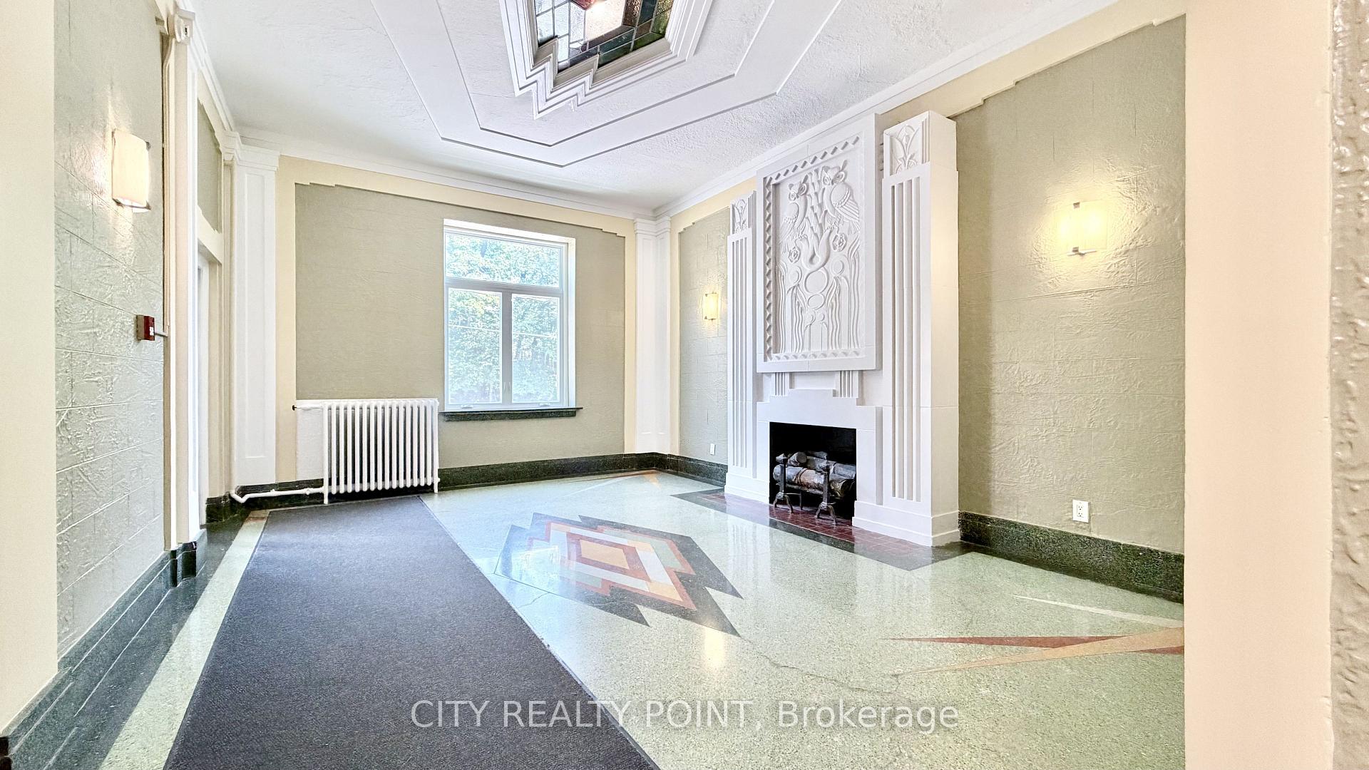 Photo 8 of Unit 218, 396 Avenue Road, Toronto, Casa Loma — HOMEH