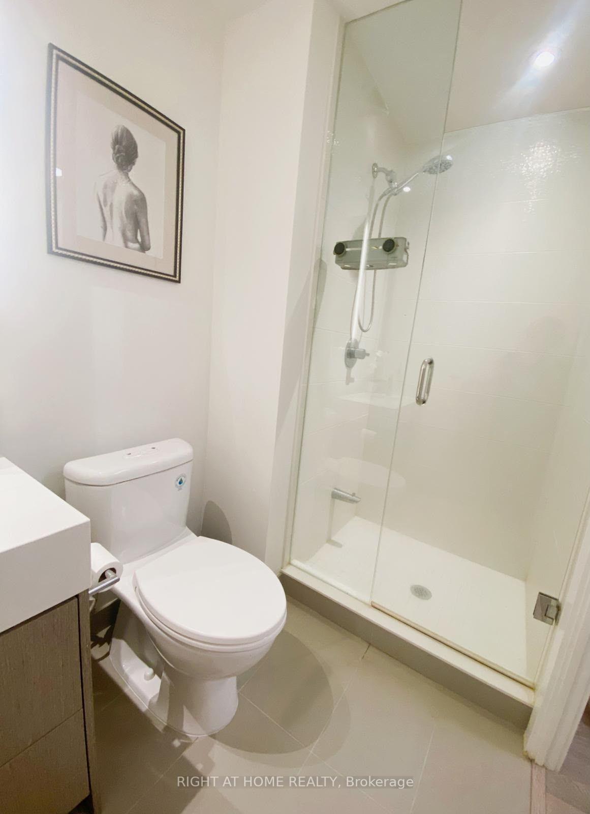 Photo 20 of Unit 3213, 10 York Street, Toronto, Waterfront Communities — HOMEH