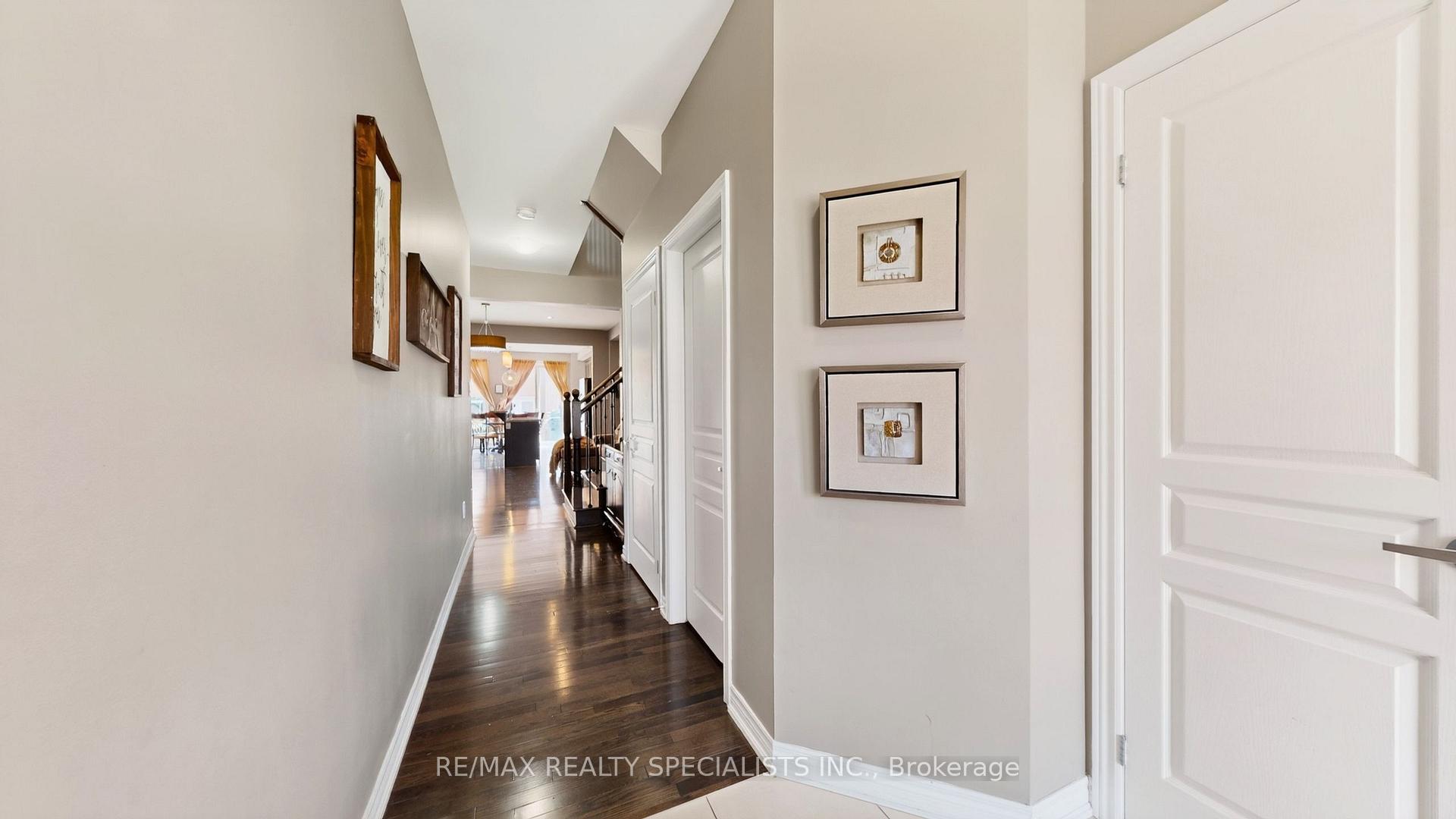 Photo 2 of 30 Pendulum Circle, Brampton, Sandringham-Wellington — HOMEH