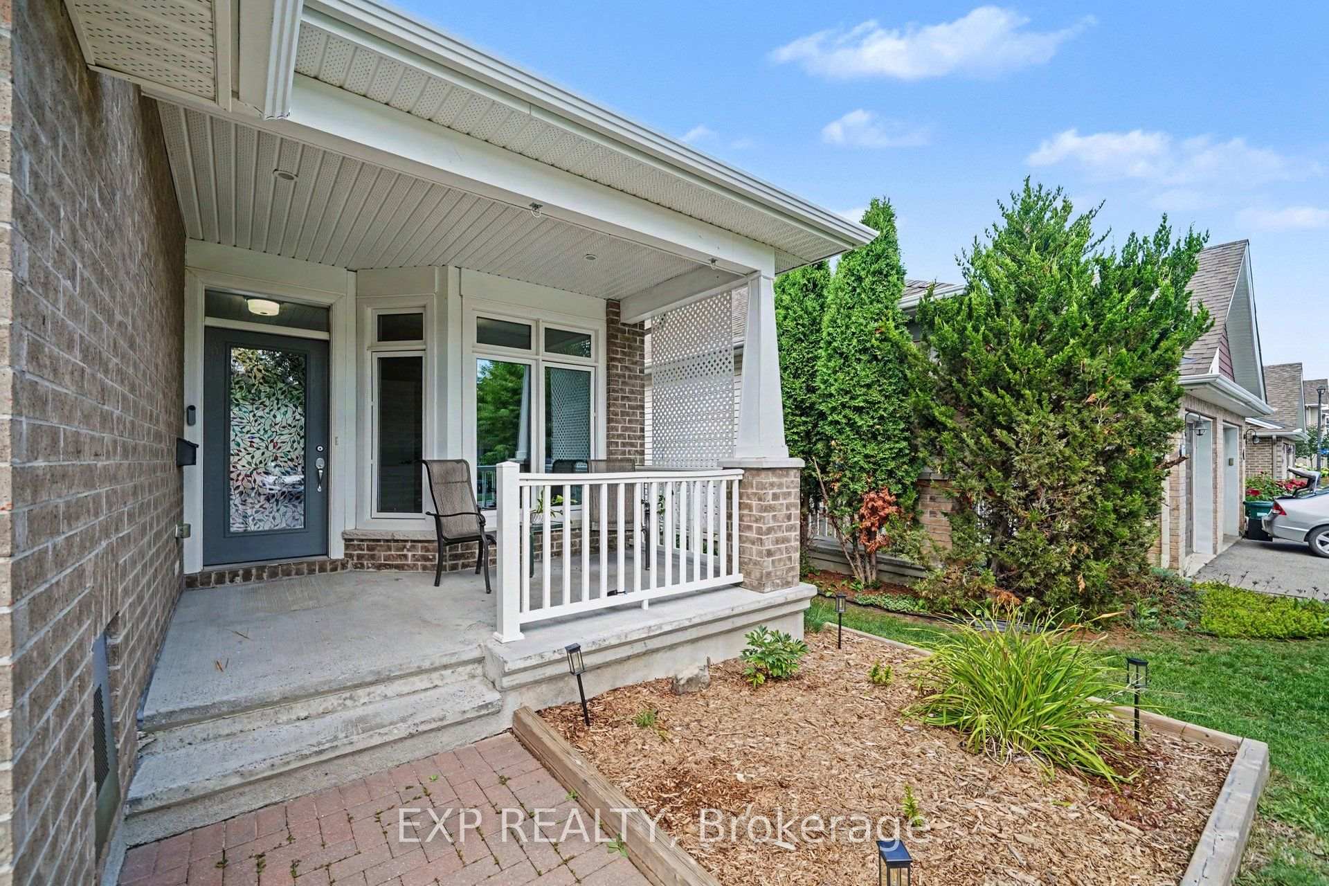 Photo 4 of 279 Brambling Way, Ottawa, Barrhaven - Half Moon Bay — HOMEH