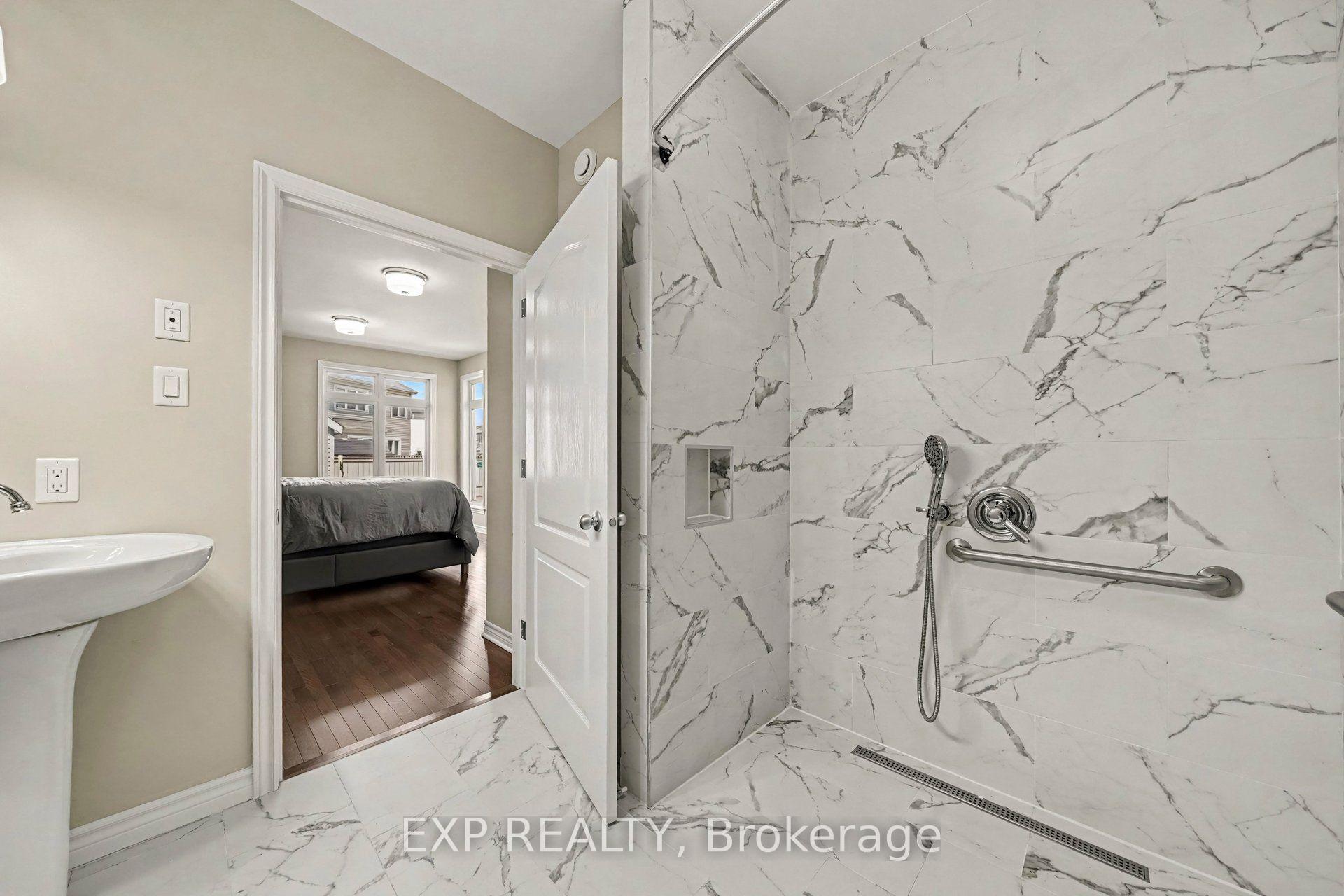 Photo 15 of 279 Brambling Way, Ottawa, Barrhaven - Half Moon Bay — HOMEH