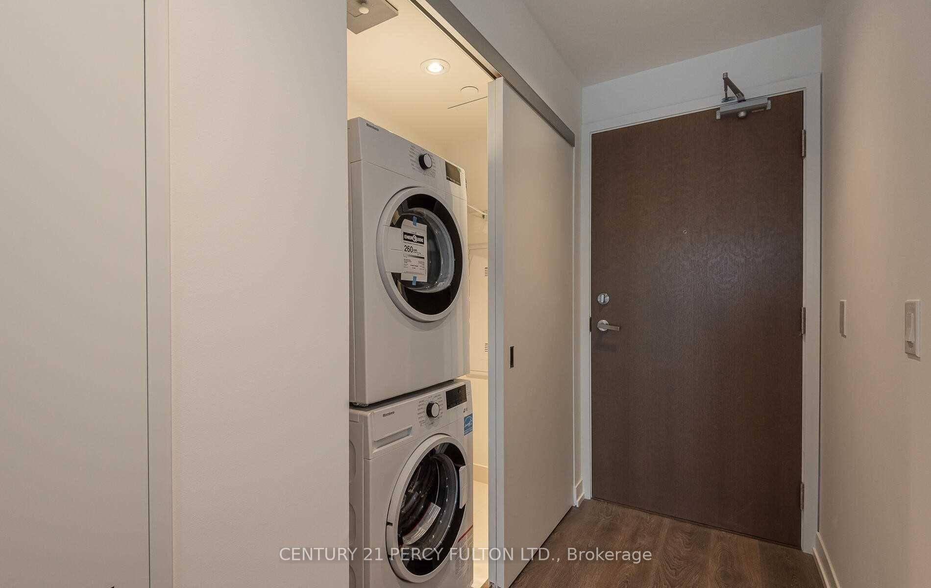 Photo 4 of Unit 3701, 15 Lower Jarvis Street, Toronto, Waterfront Communities — HOMEH