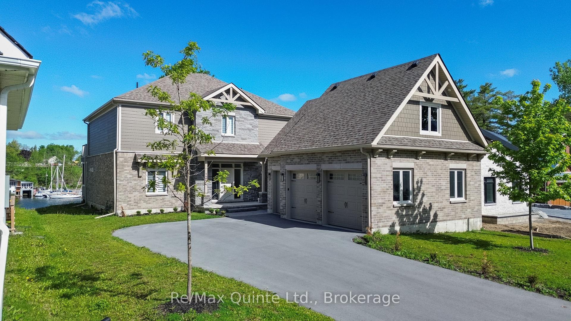 Photo of 125 Villeneuve Drive