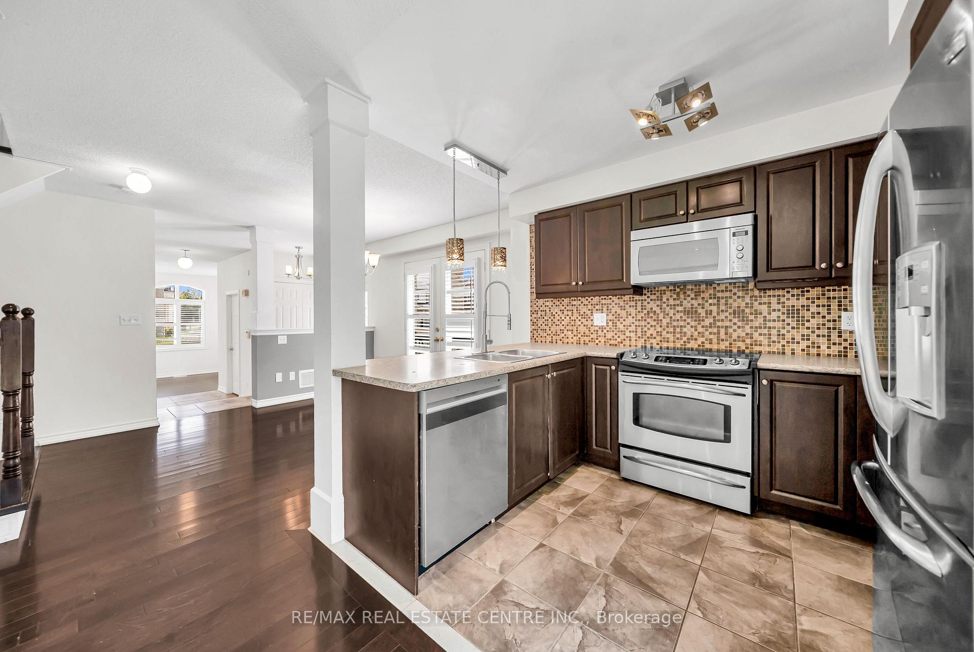 Photo 27 of 4215 Cole Crescent, Burlington, Alton — HOMEH