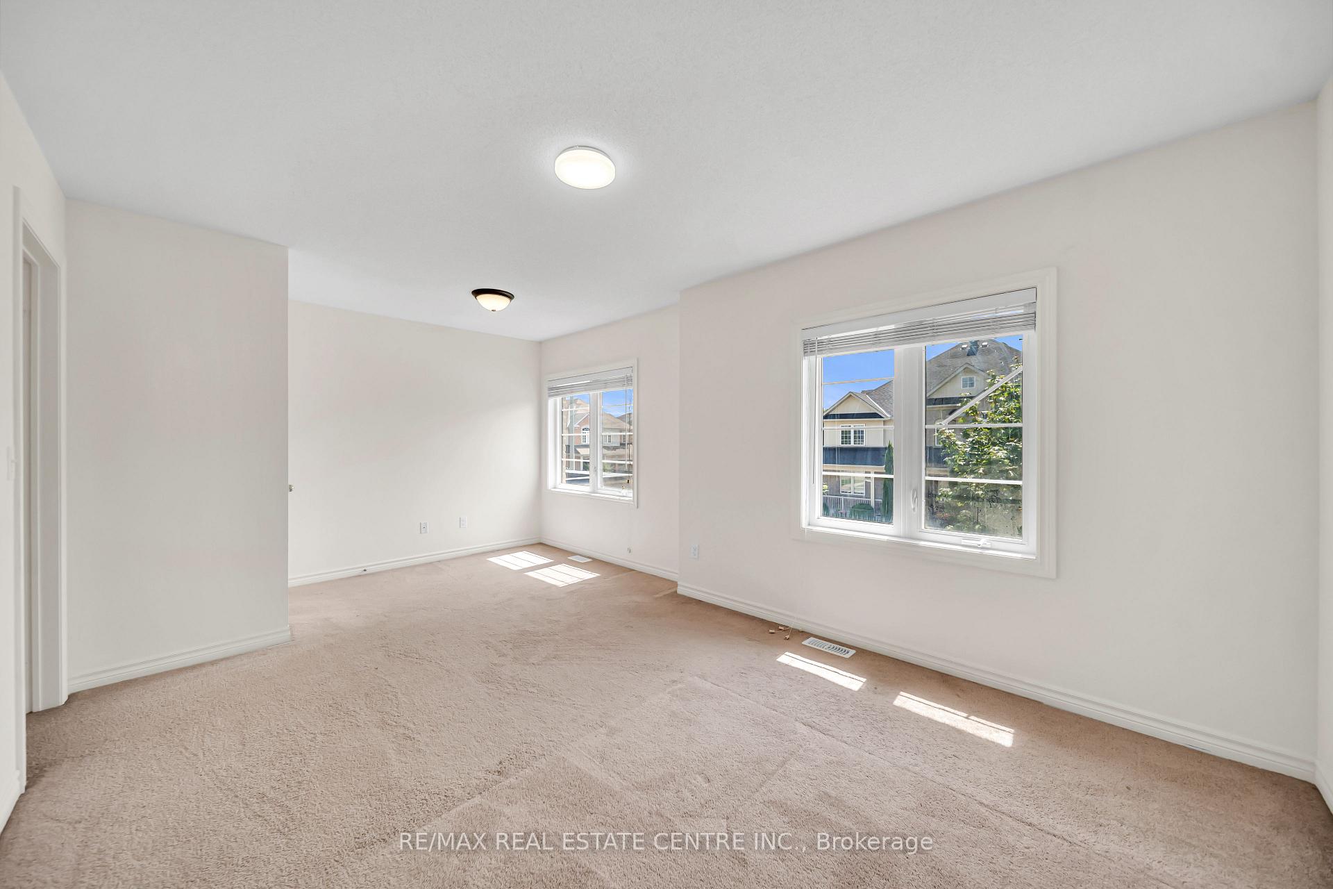 Photo 32 of 4215 Cole Crescent, Burlington, Alton — HOMEH